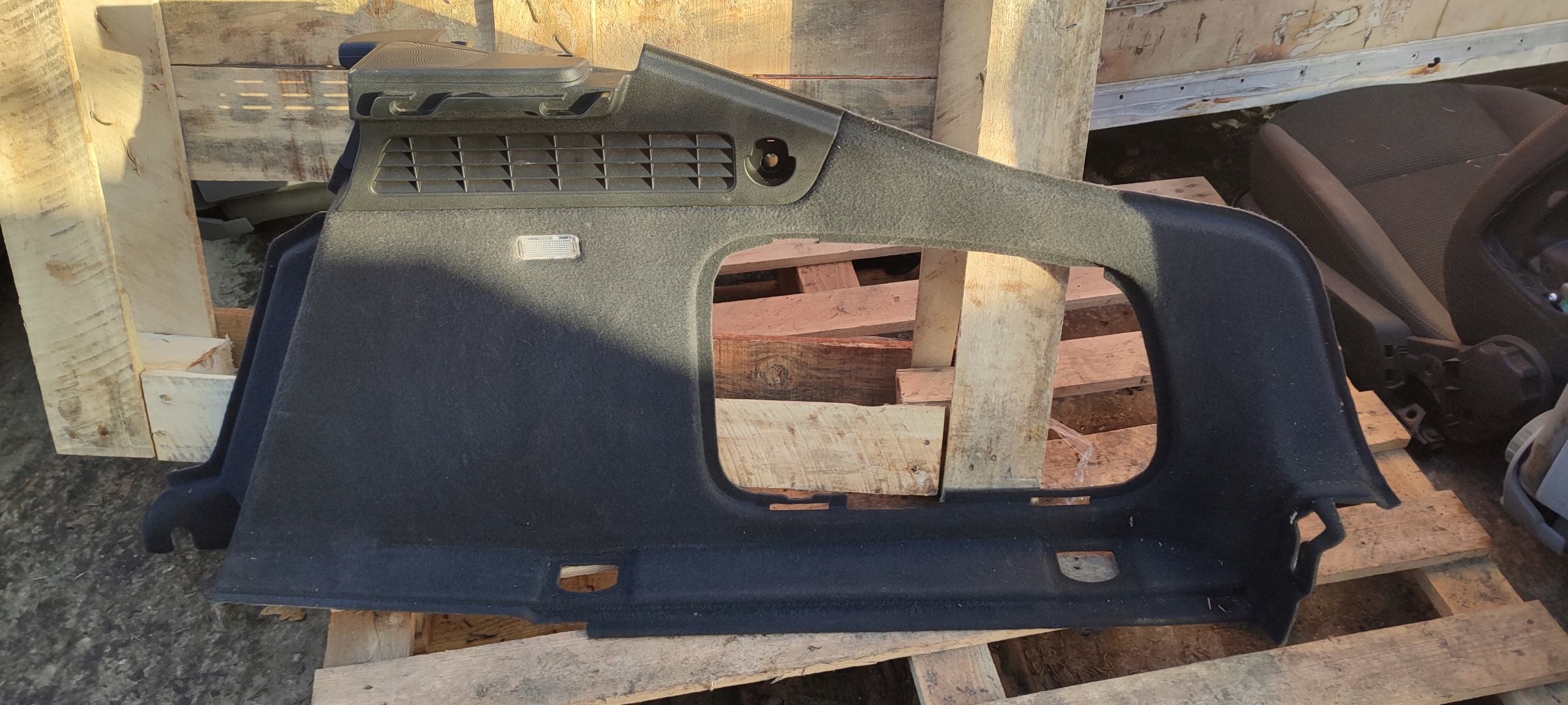 boot upholstery right rear part audi a5 8t