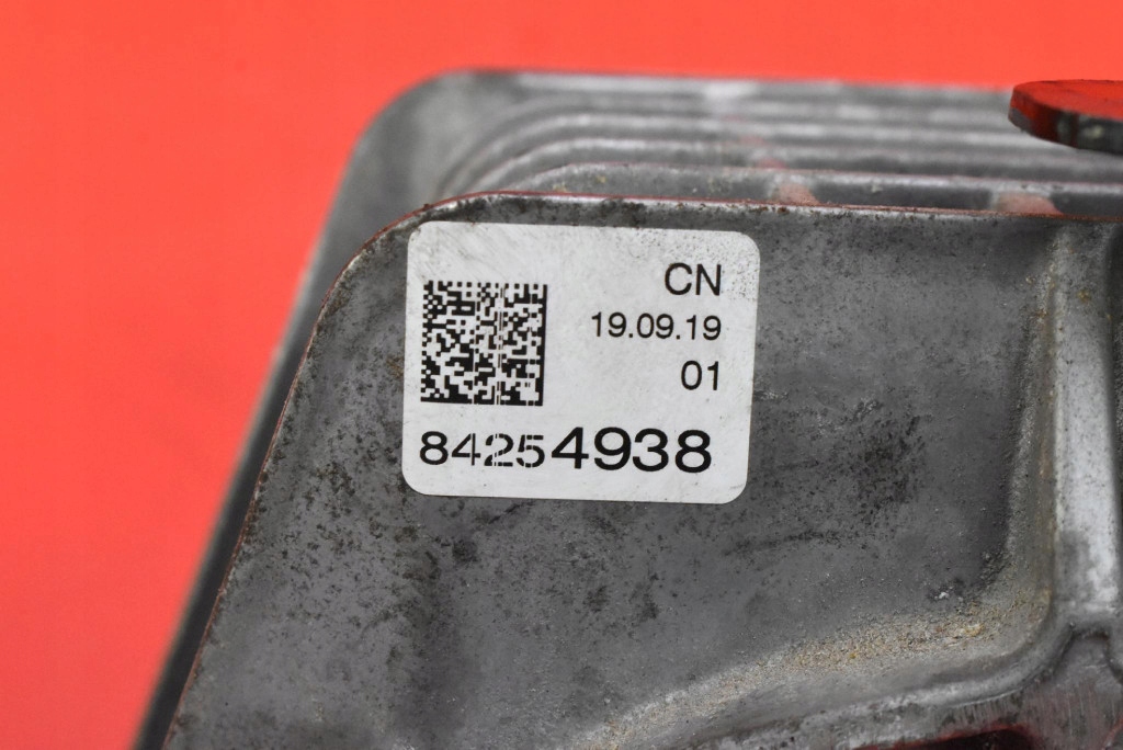 holder engine mount left 84254938 OPEL INSIGNIA B 2.0 CDTI 170 KM 17-20
