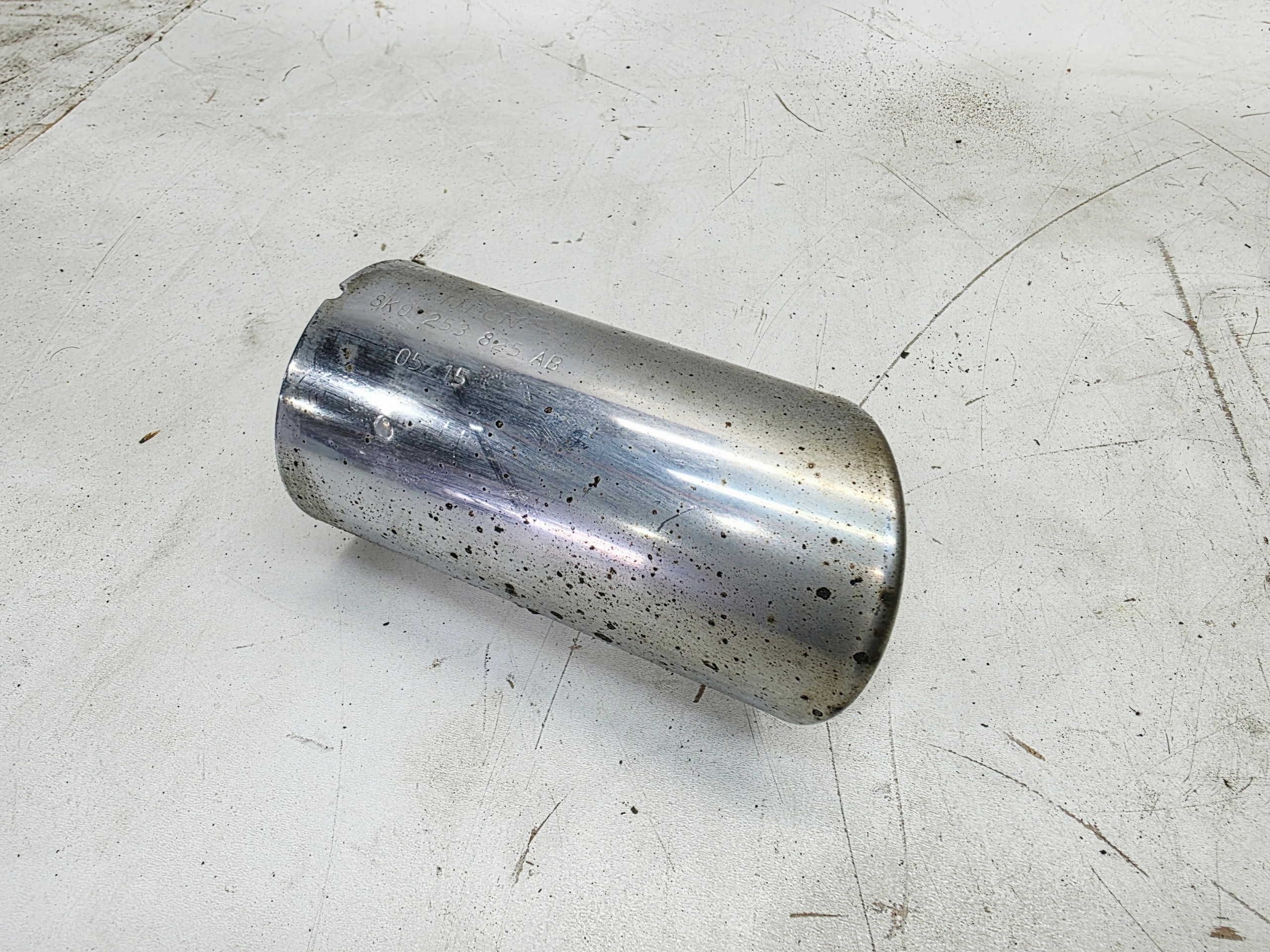 exhaust pipe pipe end silencer AUDI A4 B8 A5 8T LIFT 8K0253825AB