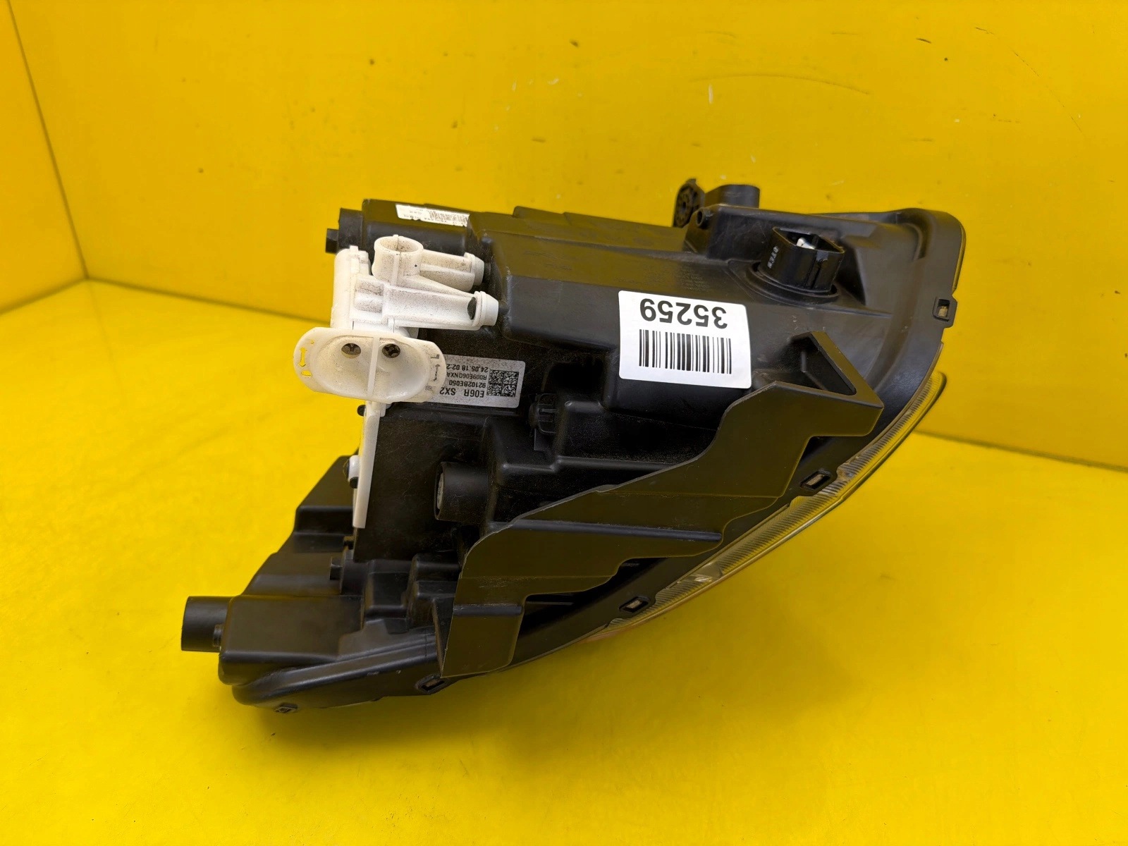light right front Hyundai Kona II 2 2023- Led 92102BE050