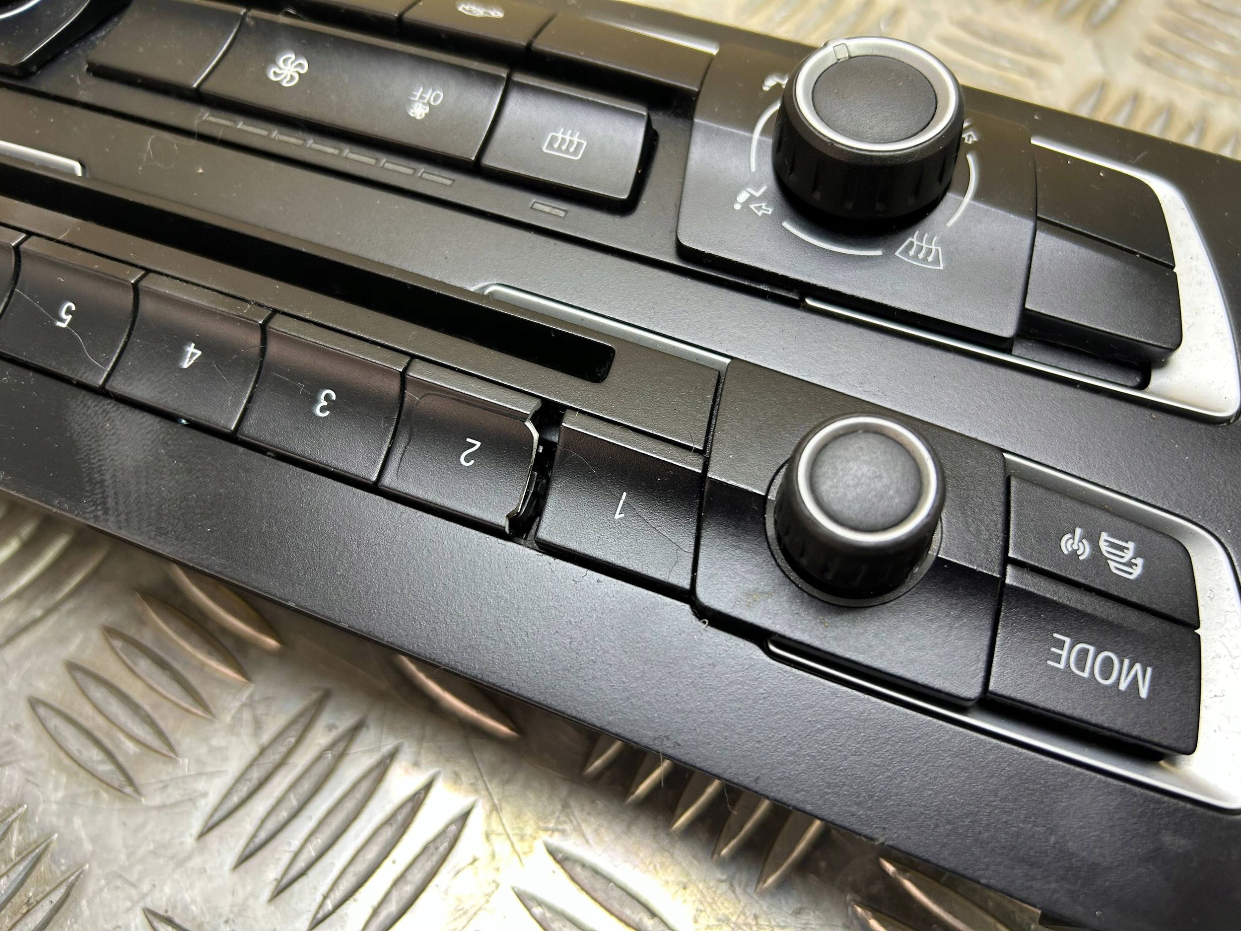 Unite commande clima BMW 1 F20 F21 9207197