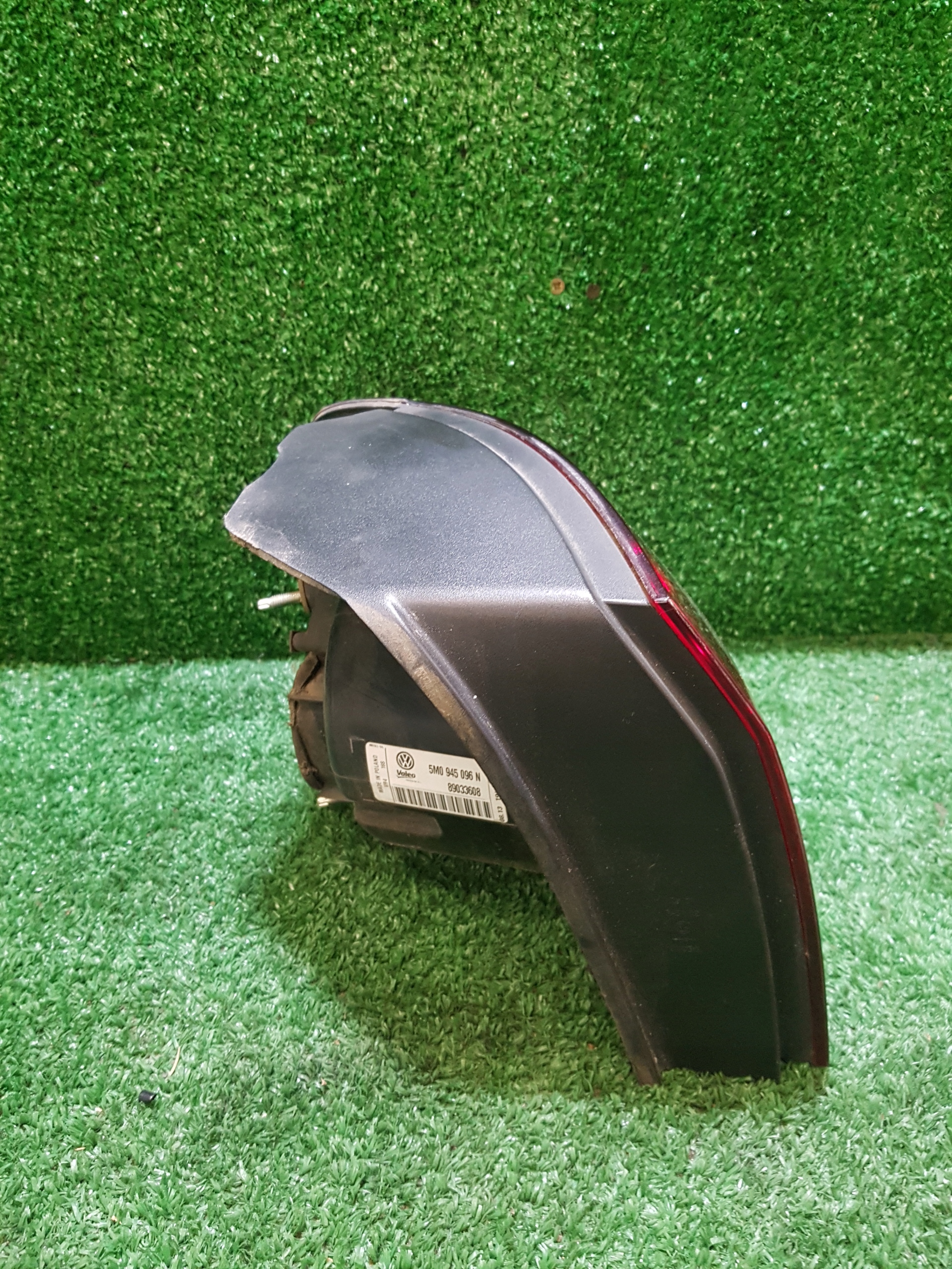 light right rear VOLKSWAGEN GOLF 5 plus 5M0945096N