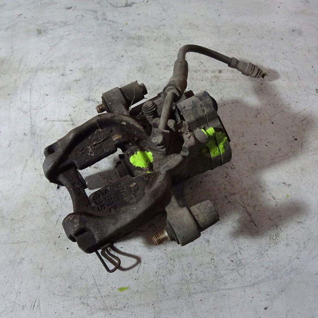 VW GOLF 7 VII KOMBI caliper brake rear part right electrical