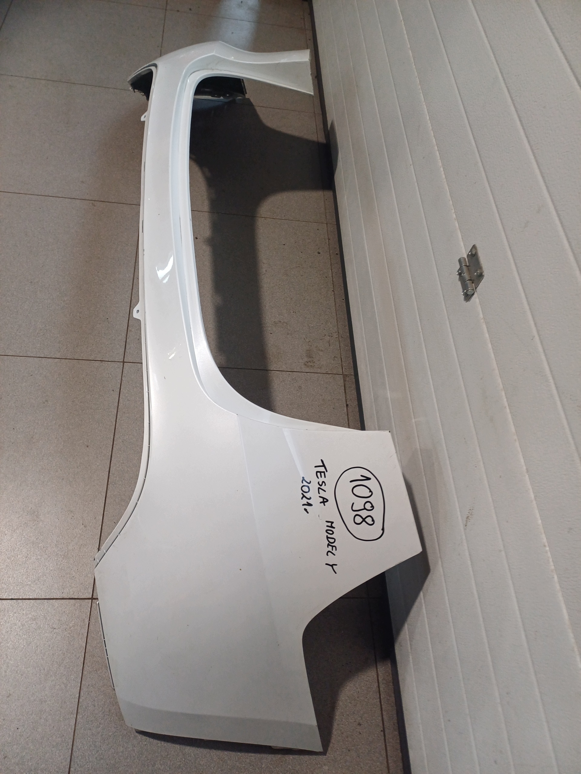 bumper rear part rear TESLA Y 2021R