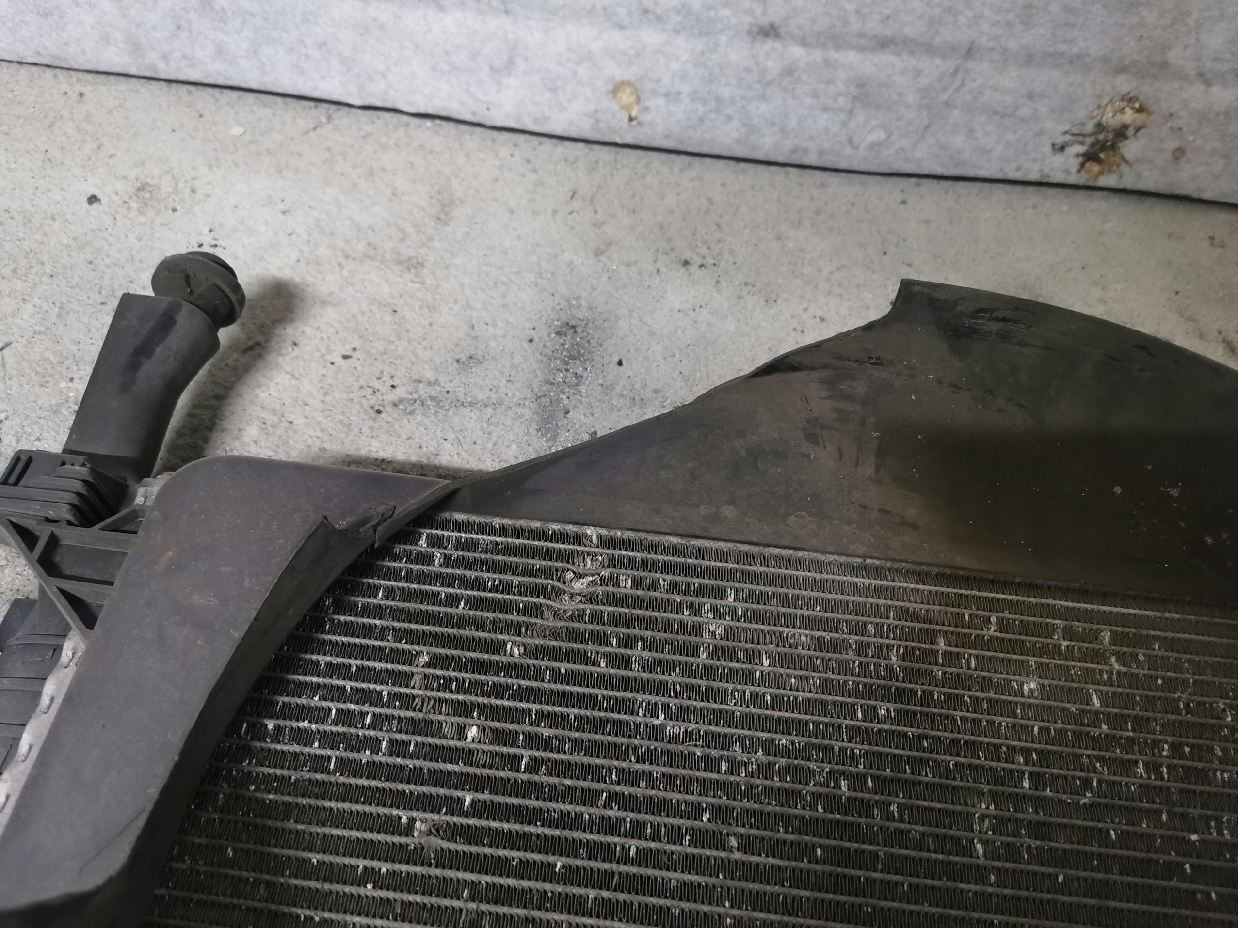 water cooler FORD TRANSIT MK7 2.2 6C11-8005-AD