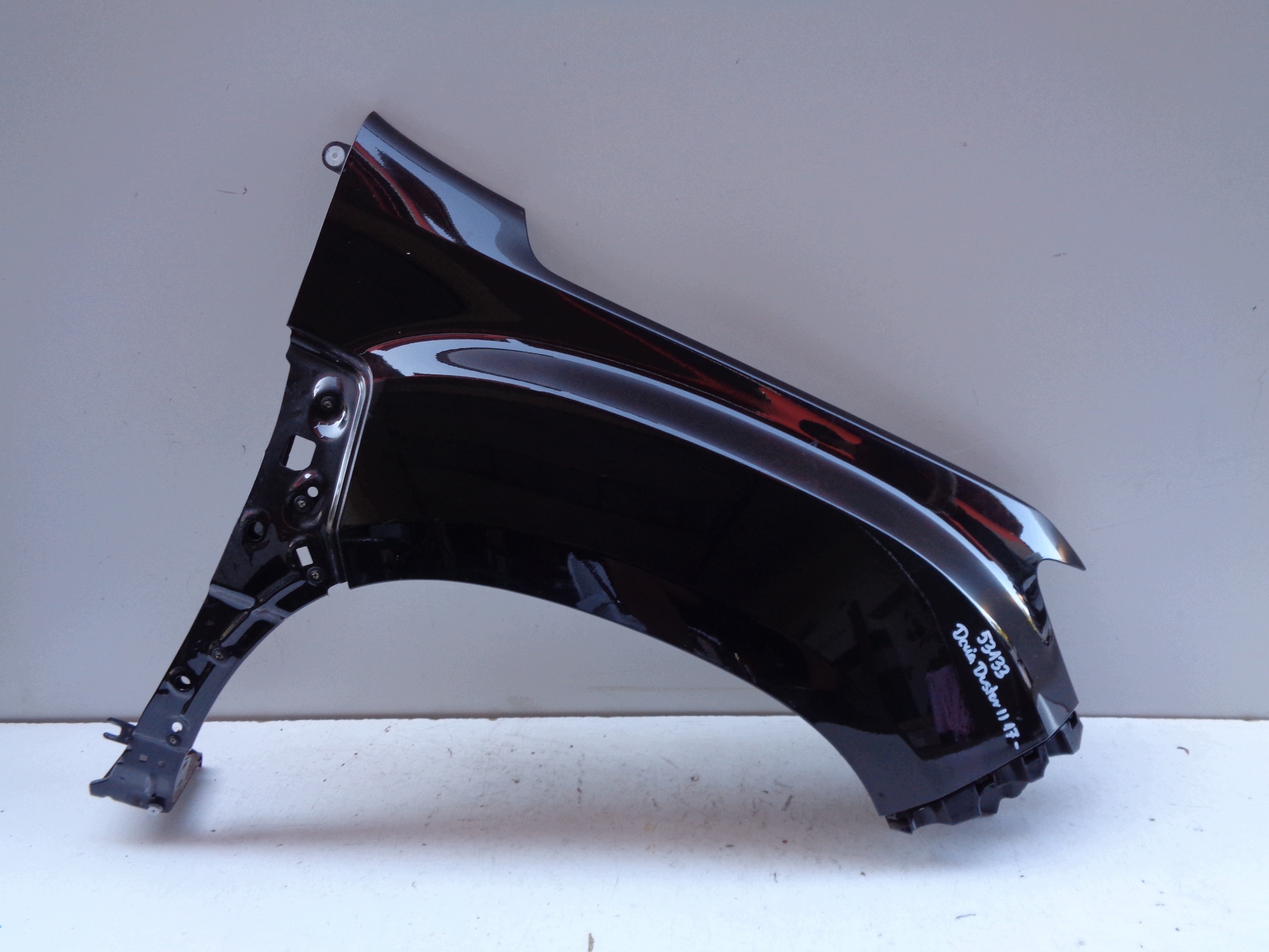 fender right front DACIA DUSTER II 17- NR 53133