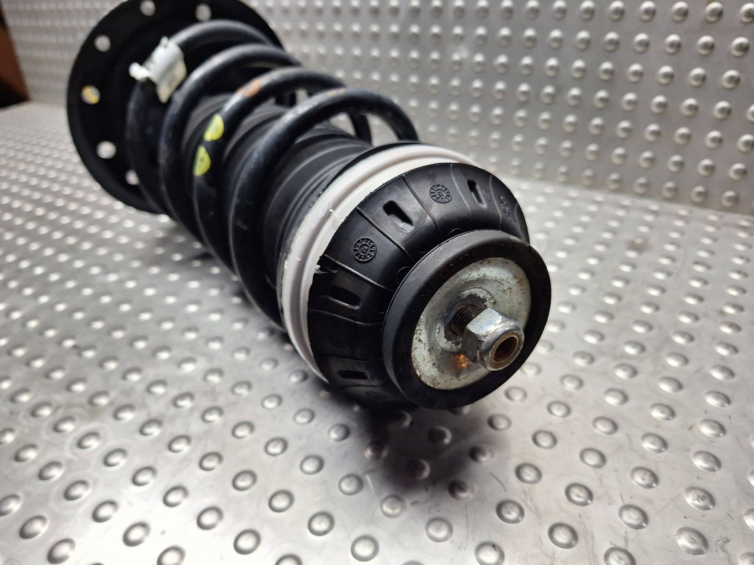 shock absorber left front LANCIA YPSILON III 11- FIAT PANDA 00519296520
