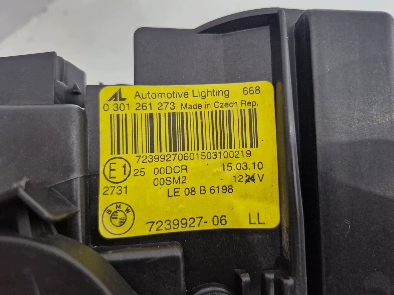 light left BMW 3 E92 E93 LIFT Bi-Xenon LED non-setting complete 2010