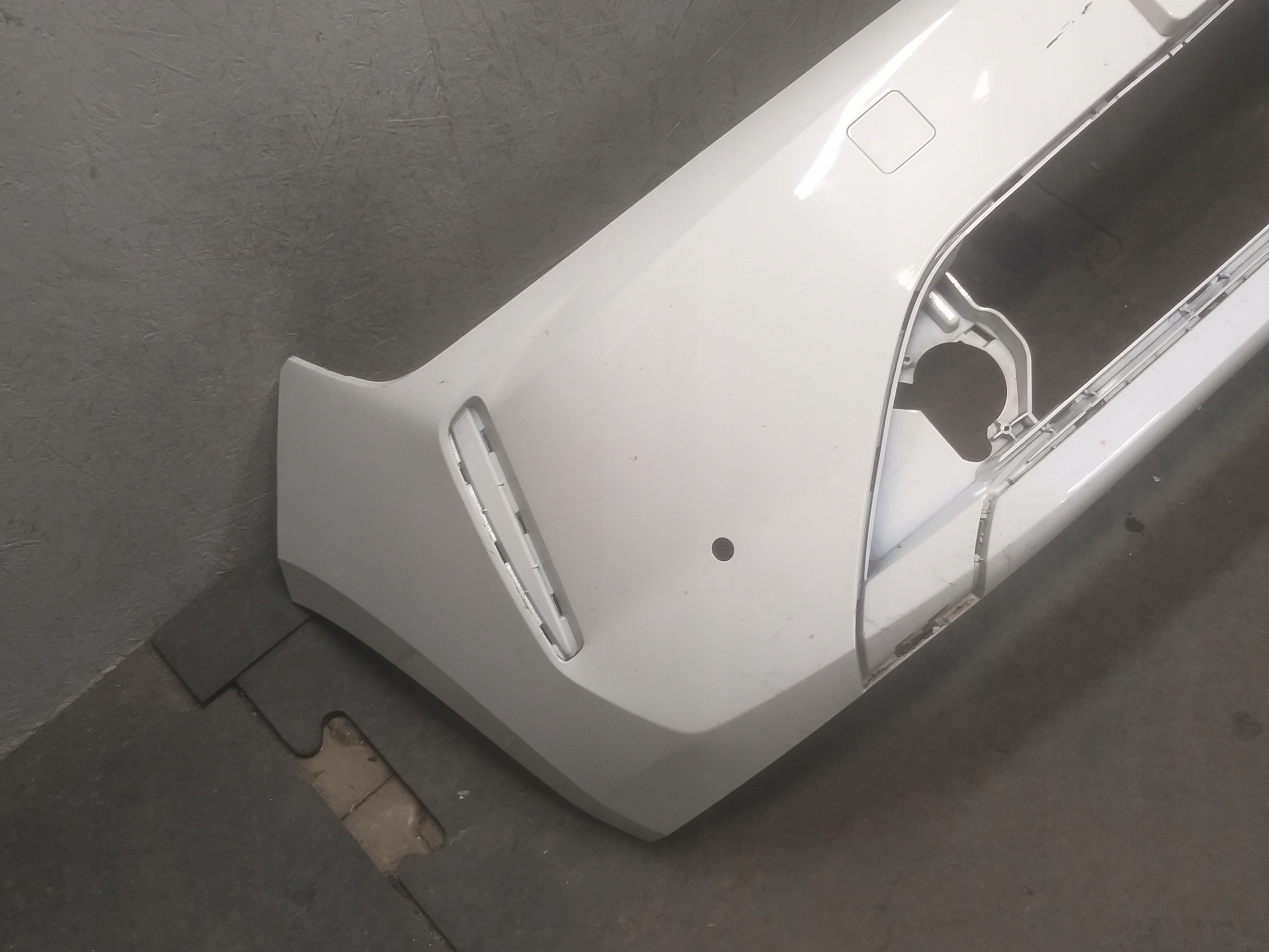 bumper front OPEL ASTRA 6 VI L