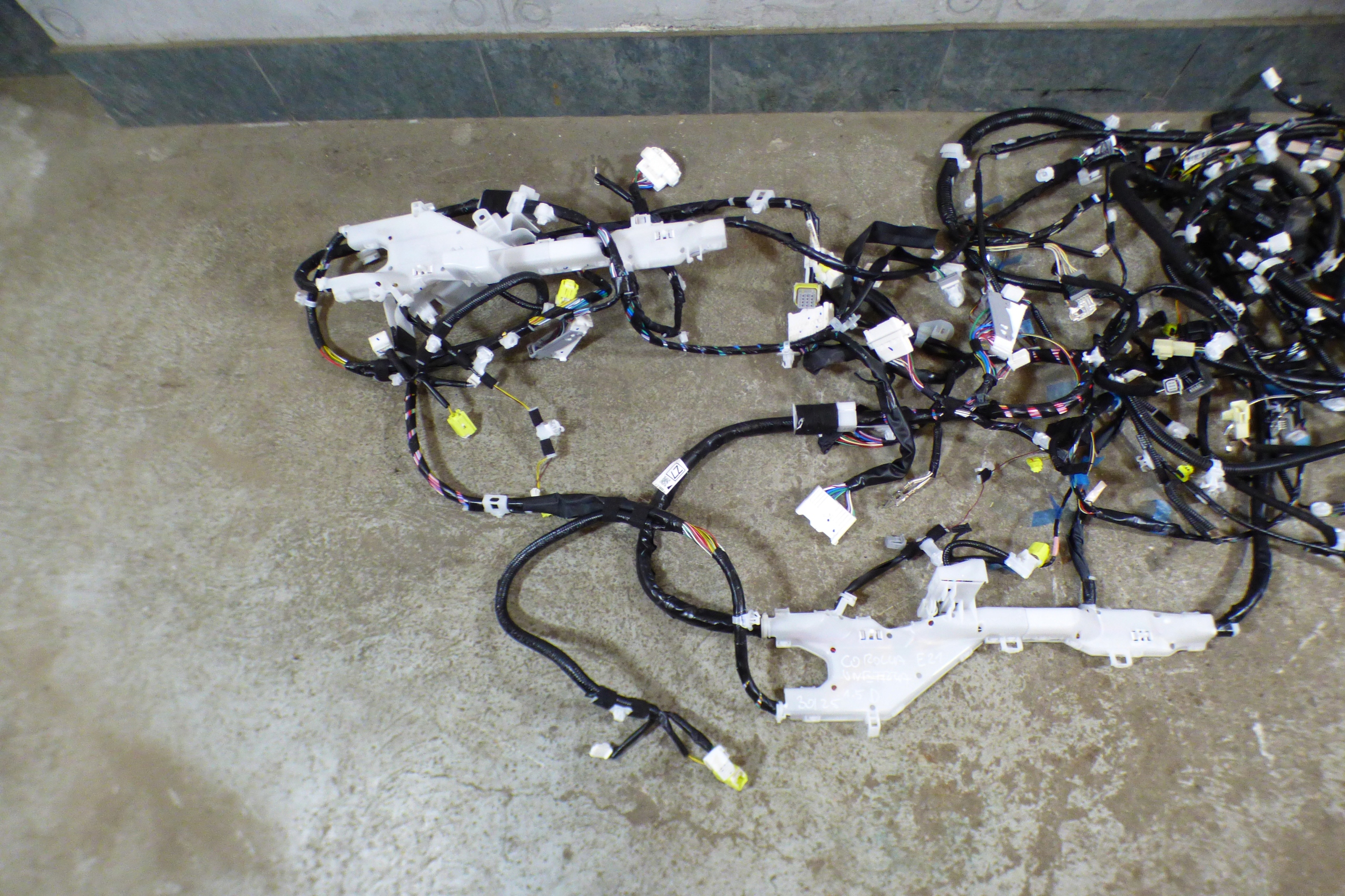 cablaggio interna 82161FE320 EUROPA TOYOTA COROLLA XII E21 1.5 B