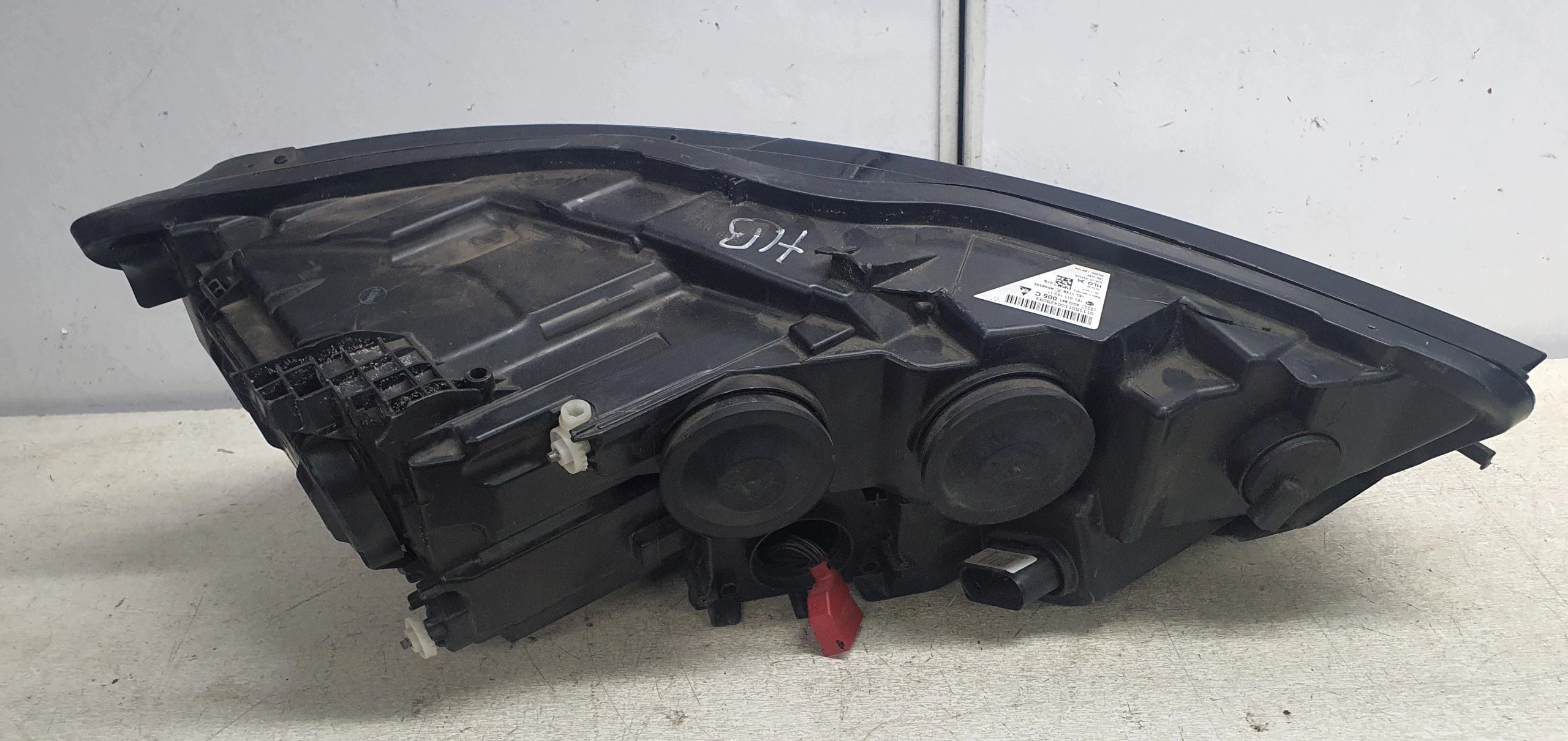 AUDI A6 C7 11-15 light front left BI-XENON original 4G0941005C