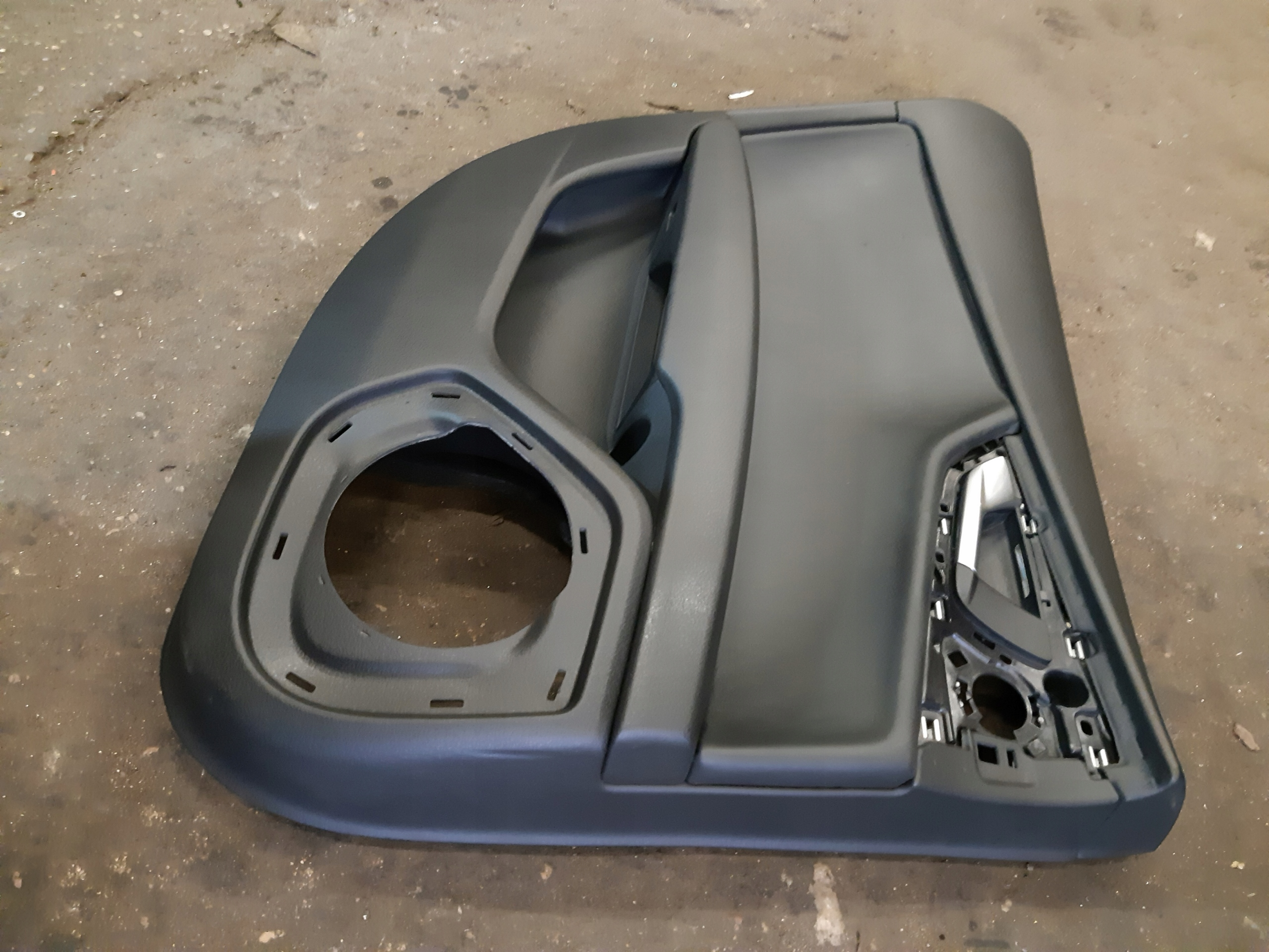 AUDI A7 4G side door leather left rear part AMBIENTE 4G8867221