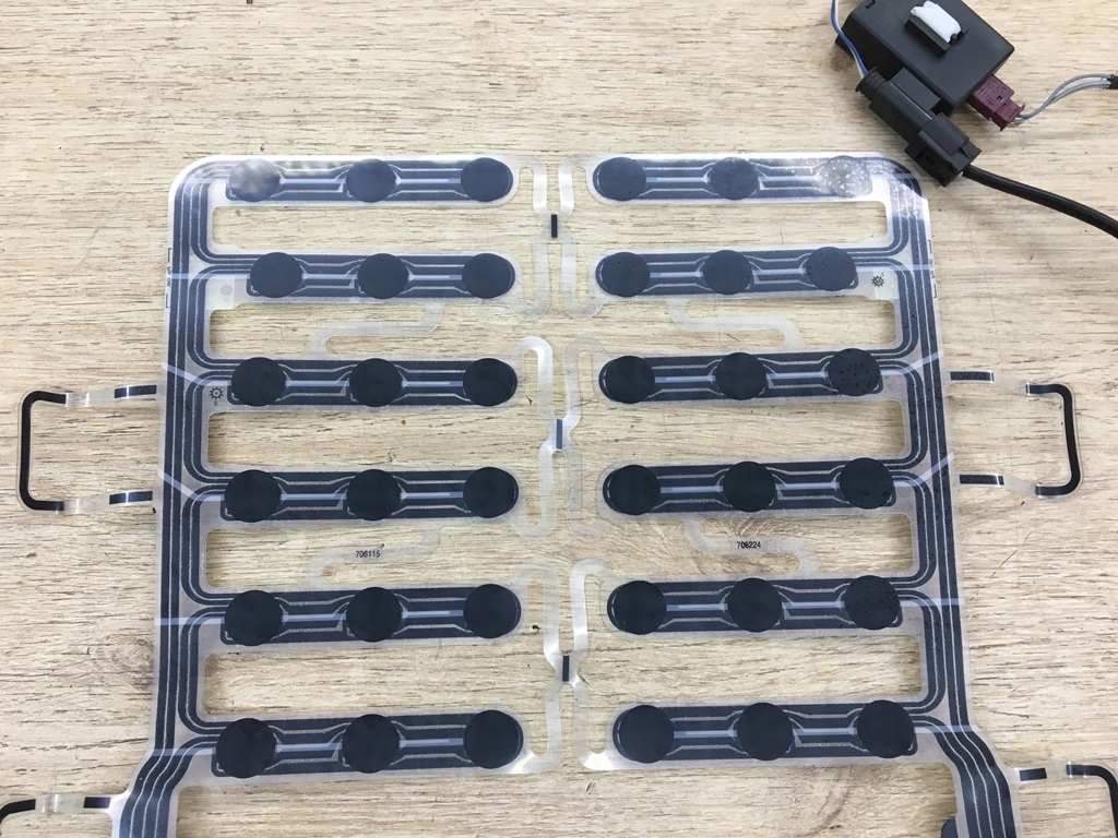 MATA CZUJNIKOWA FOTELI PRZEDNICH MODUŁ BMW E65 E66 Typ samochodu Samochody osobowe