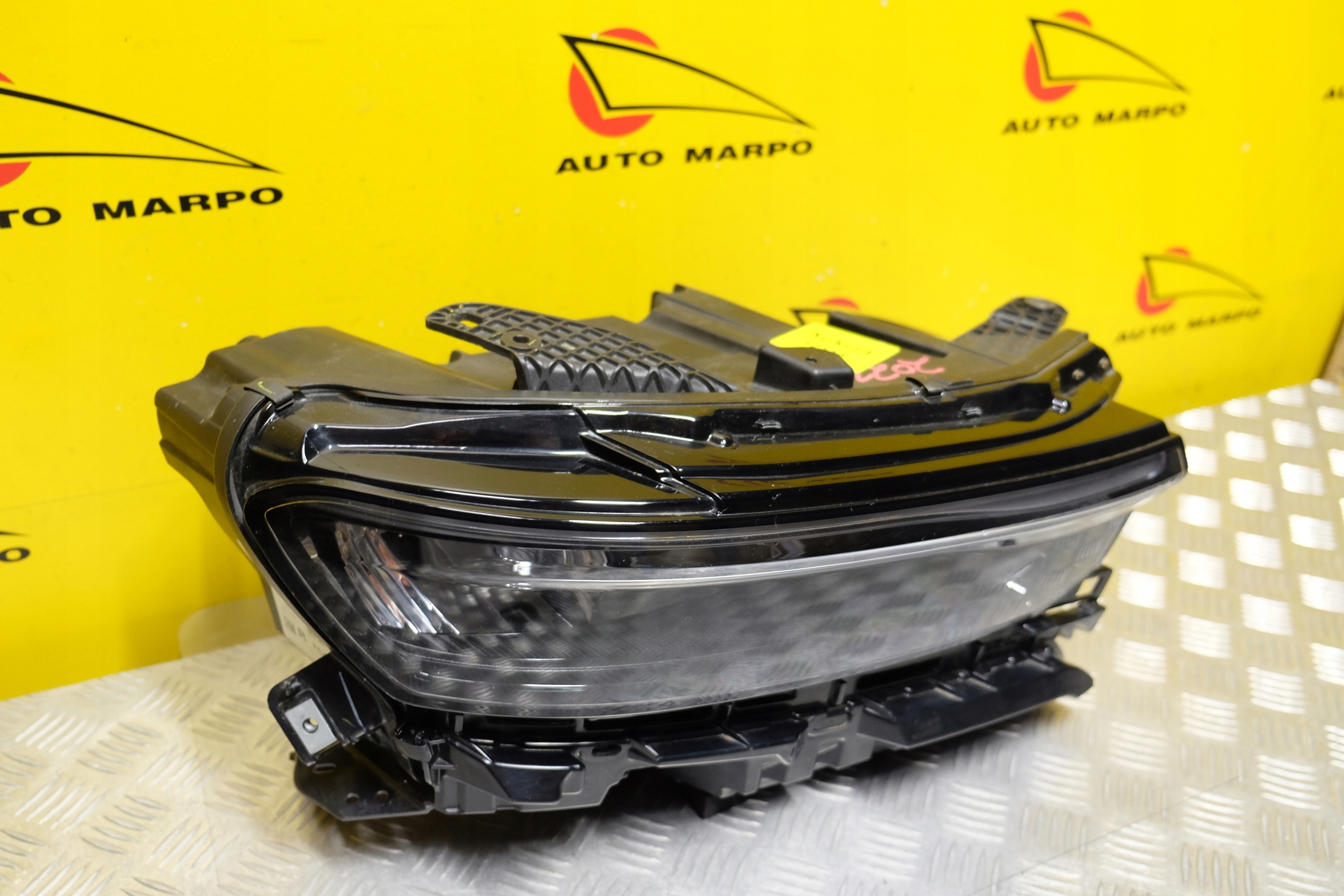 JEEP GRAND CHEROKEE 21- REFLEKTOR LAMPA LED R USA Producent części Jeep OE