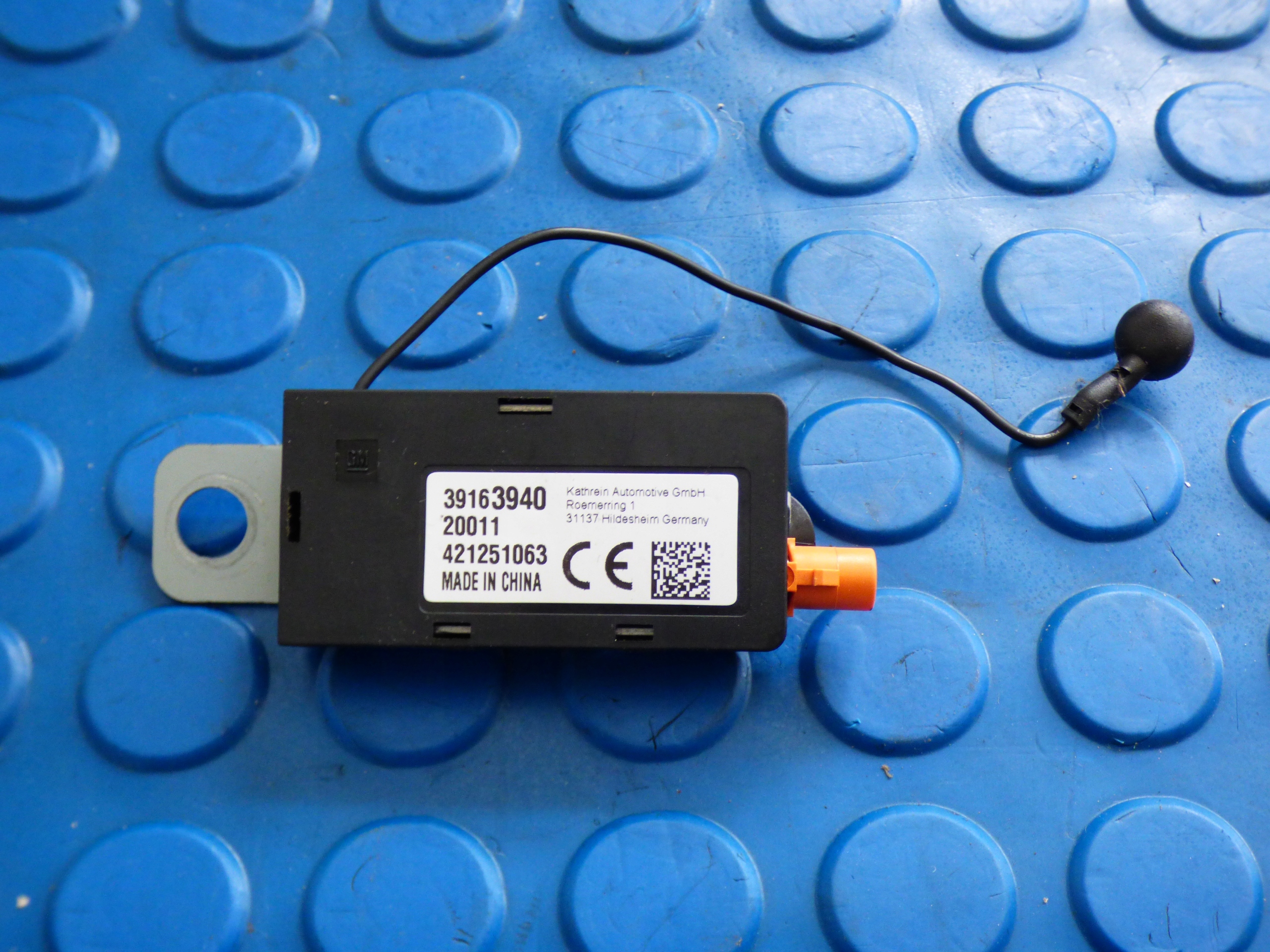 amplifier anteny 39163940 OPEL ASTRA K V