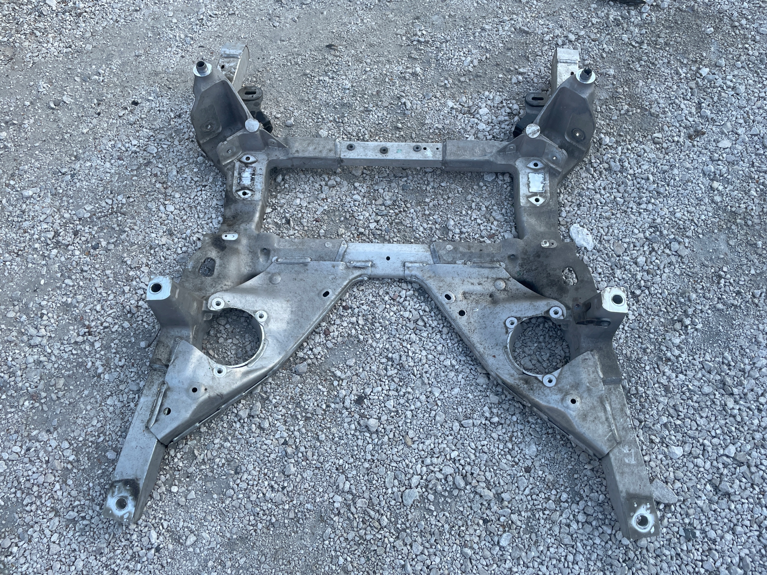 ALFA ROMEO STELVIO SANKI KOŁYSKA PRZÓD PRZEDNIE IGŁY 00505505910