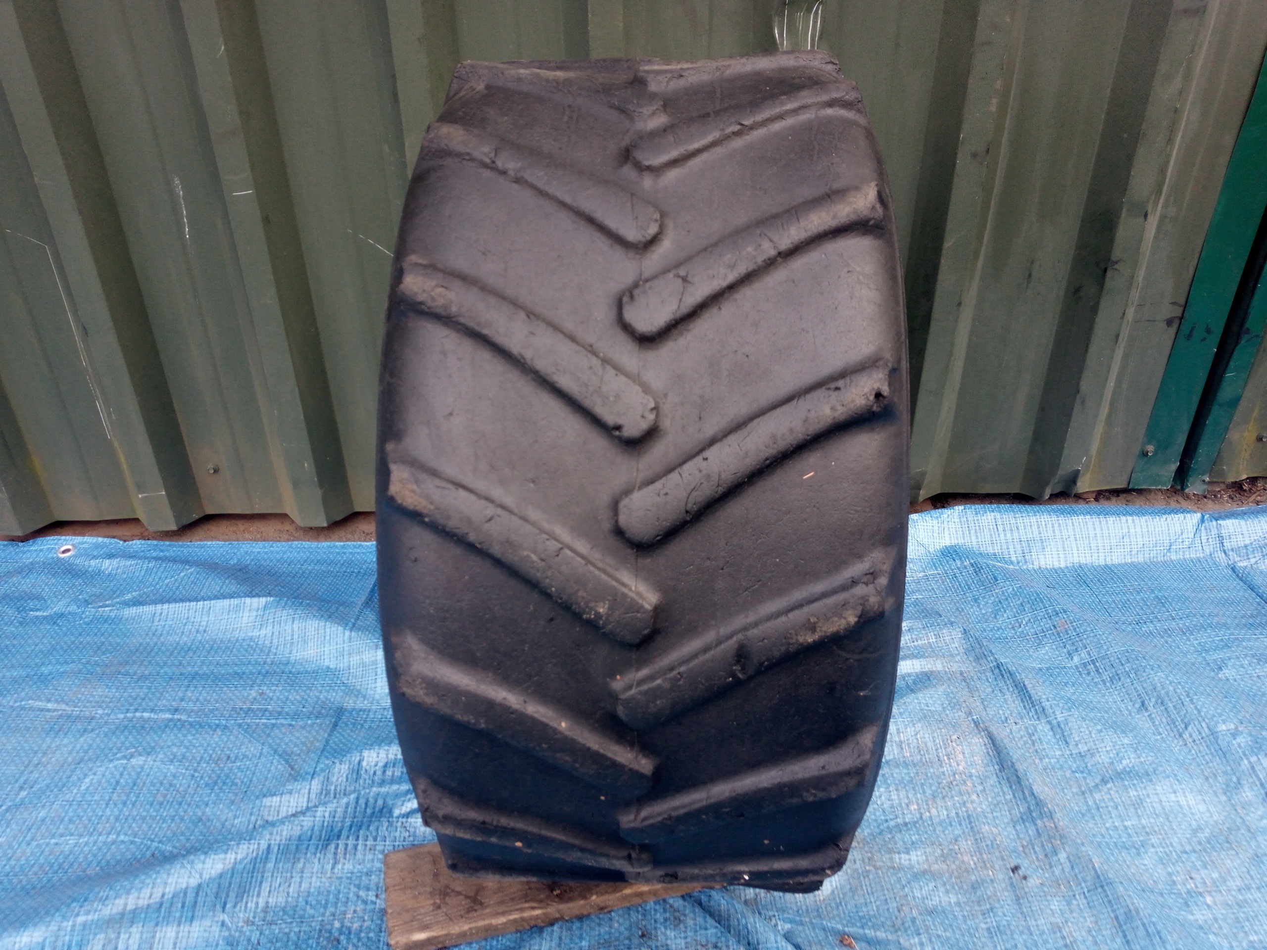 ШИНЫ EUROGRIP TVS 320/55 29 X 12,50-R 15 HF 09