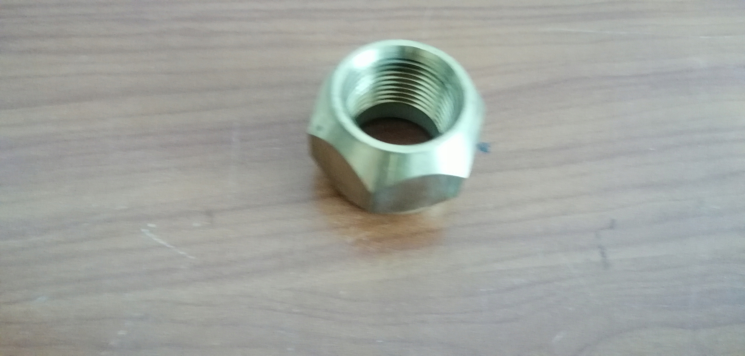 11-862907 - ГВИНТОВА ГАЙКА MERCRUISER BRAVO III