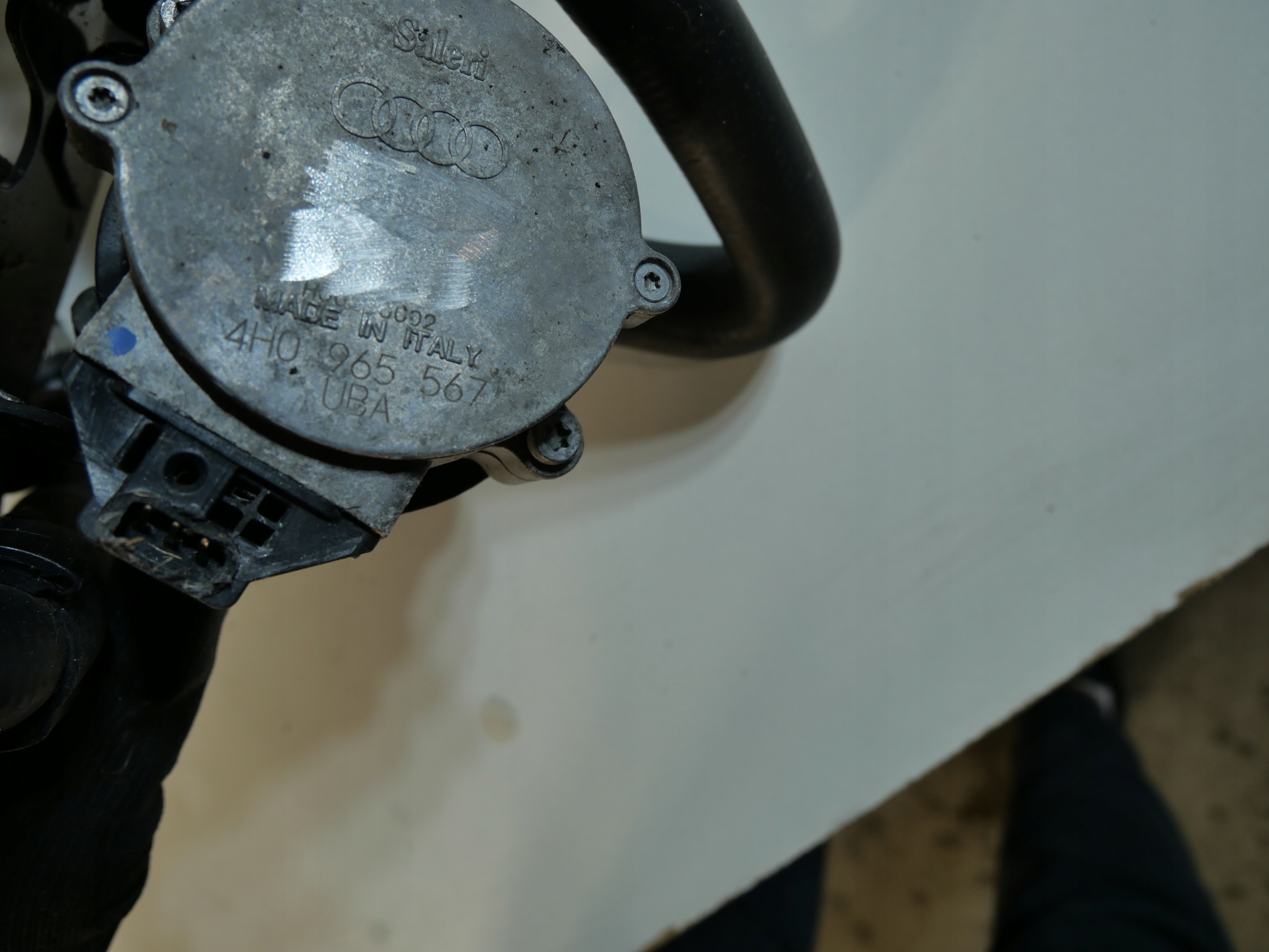 VW AUDI supplementary water pump 4H0965567