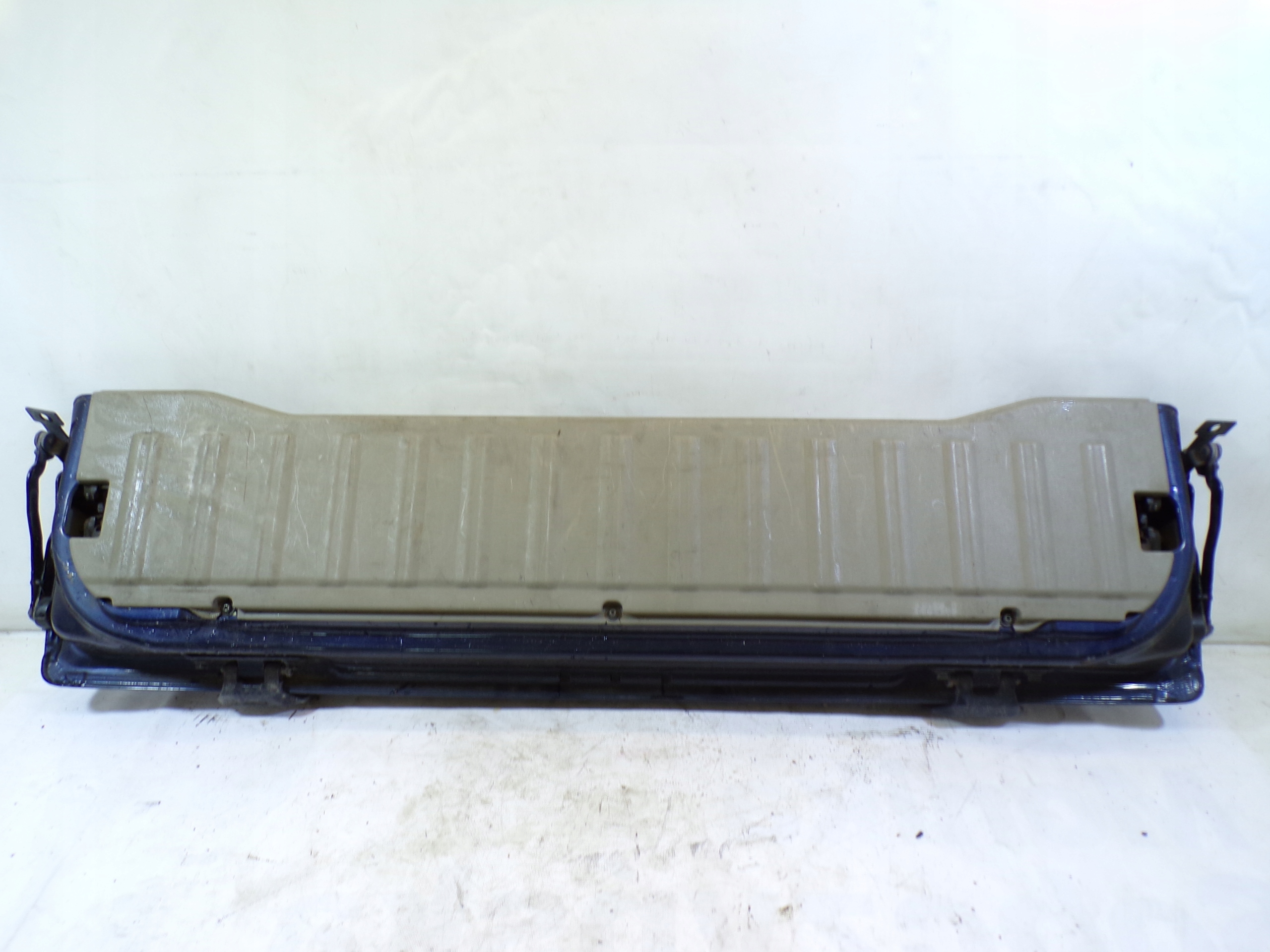 trunk door boot lower BURTA VOLVO XC90 1 and (K2)