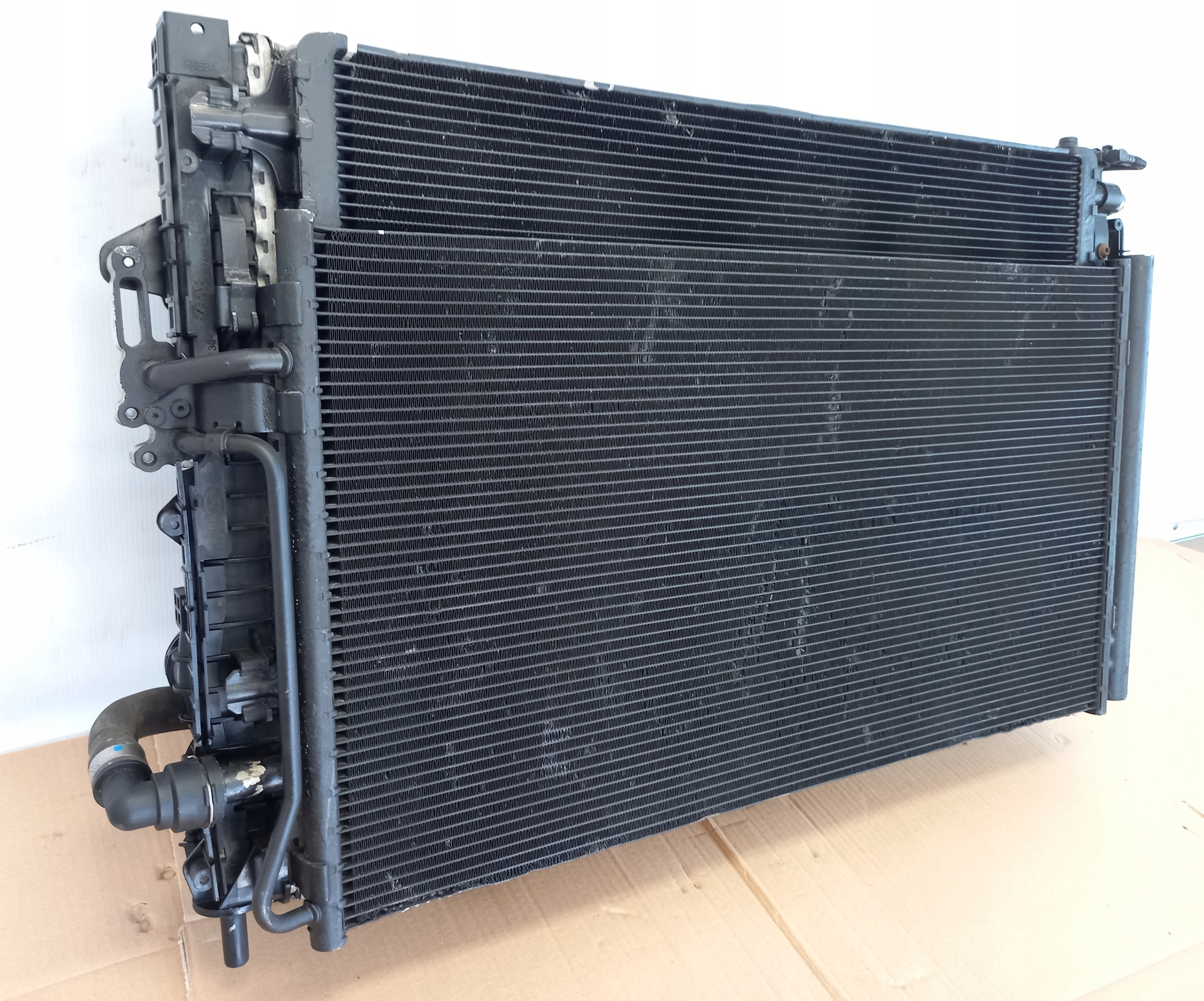 KOMPLET CHŁODNIC RANGE ROVER EVOQUE L538 DISCOVERY SPORT L550 2015-2019 Producent części Land Rover OE