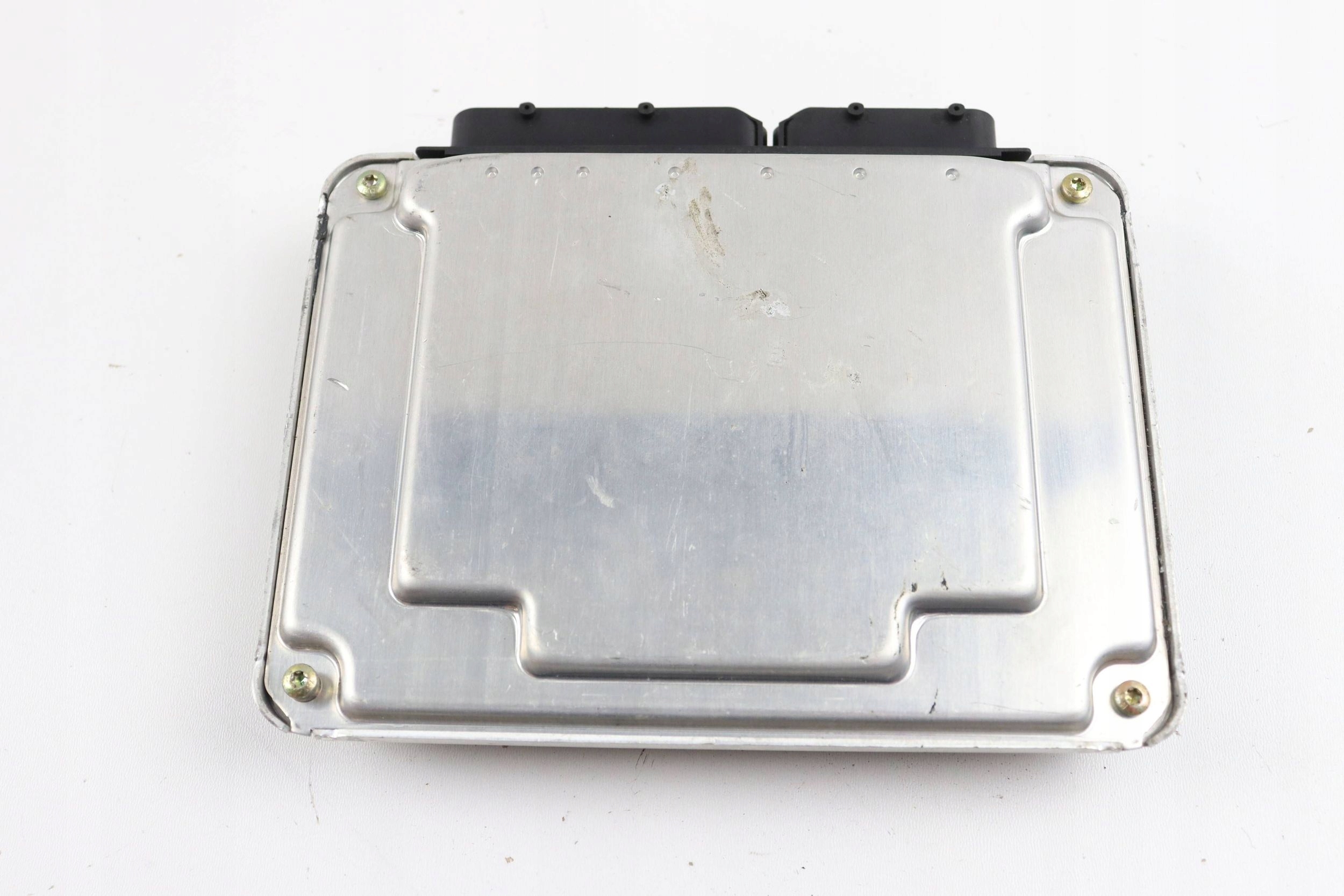 VW PASSAT B5 module control unit of the engine 1.9 TDI 038906019CD 0281010218