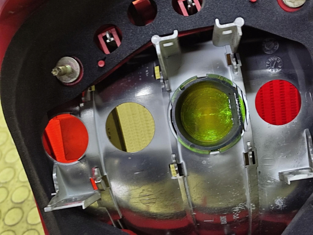 AUDI A4 B5 Licht links heck 8D0945095D