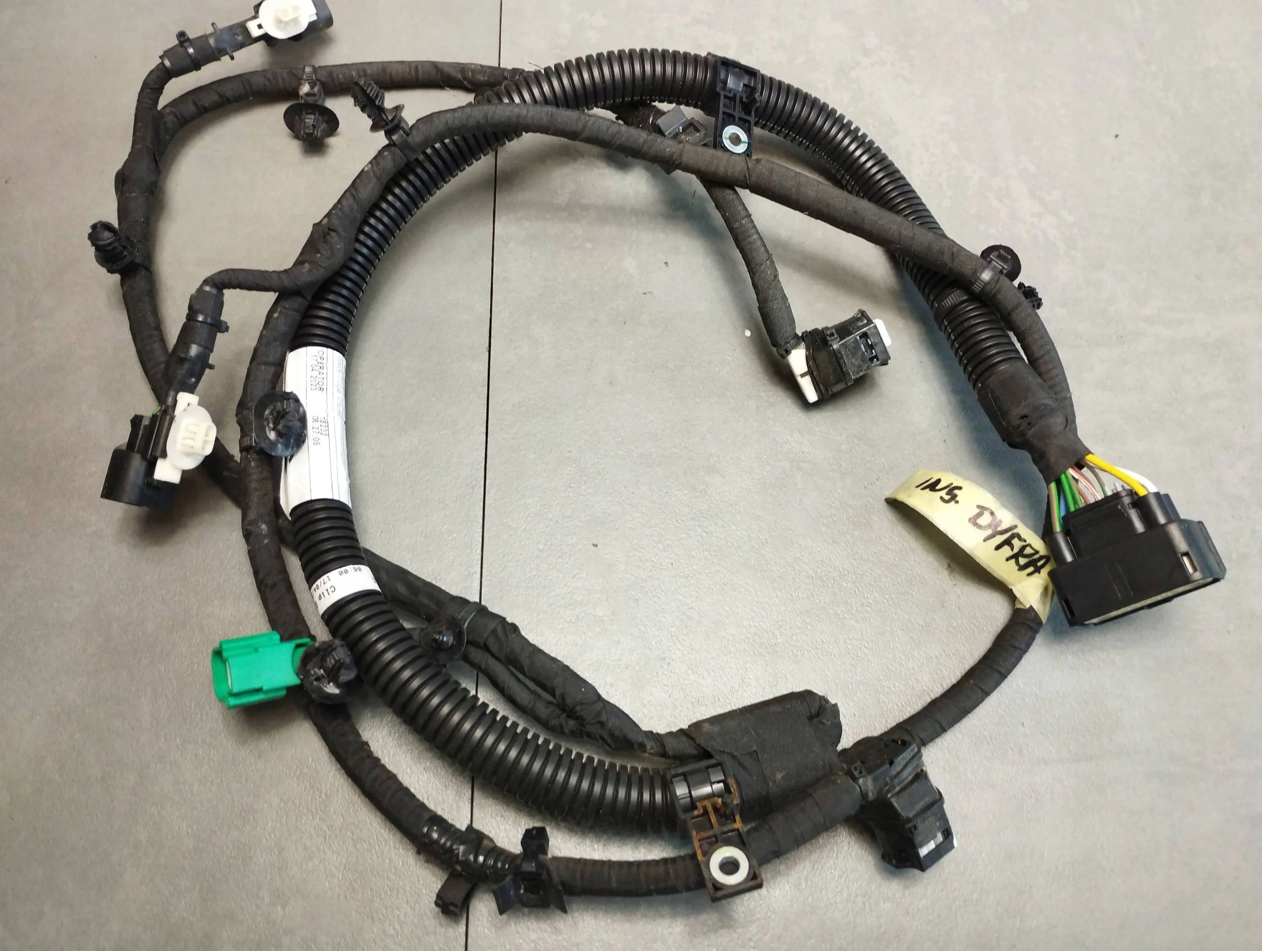 Volkswagen Amarok II bundle wiring dyfra MB3T2B572