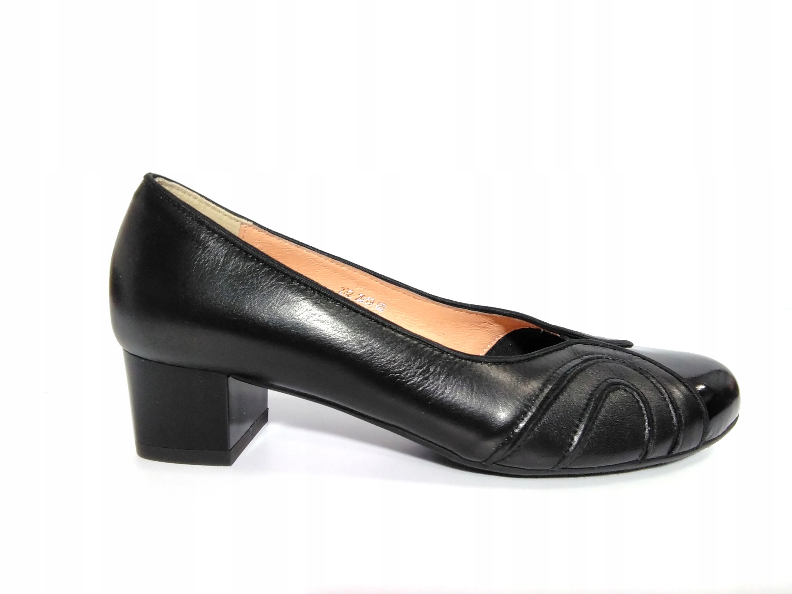 Espirito 232 černé lodičky na halušky r35