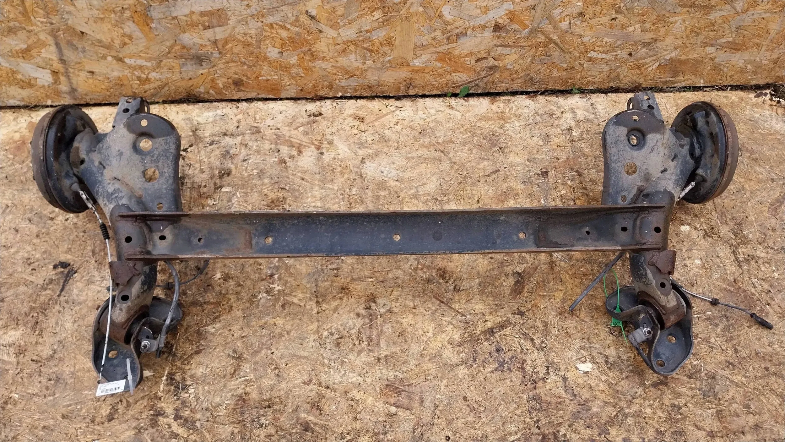axis suspension beam rear part FORD FIESTA MK7