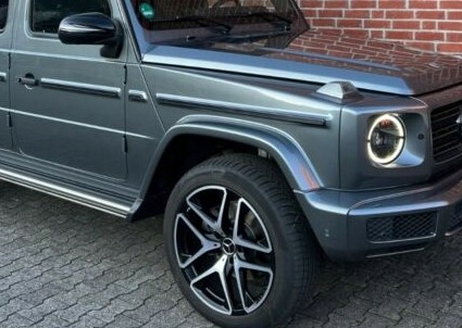 ЧЕТВЕРТЬ ПРАВА ПЕРЕД MERCEDES G W463/4