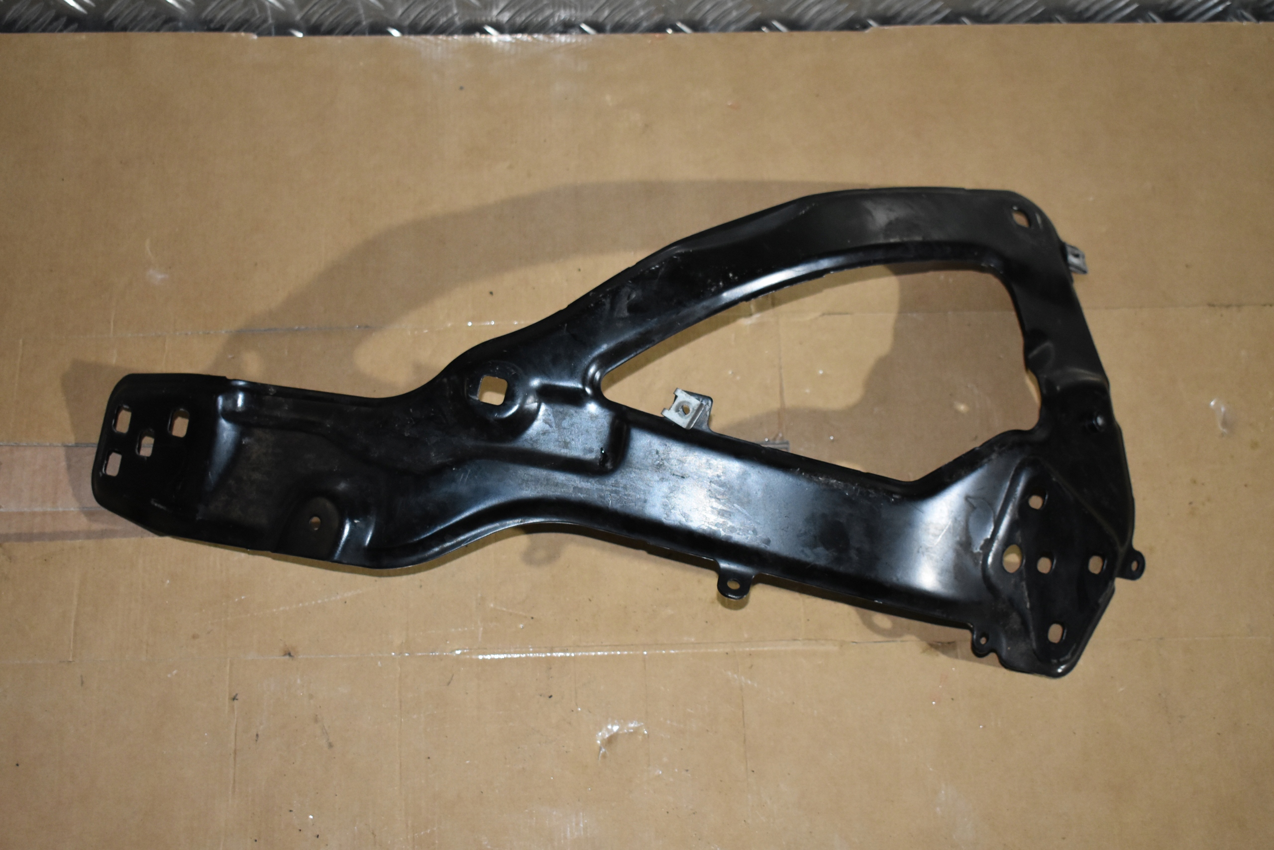 IDEALNA bearing front front left MERCEDES W223 1