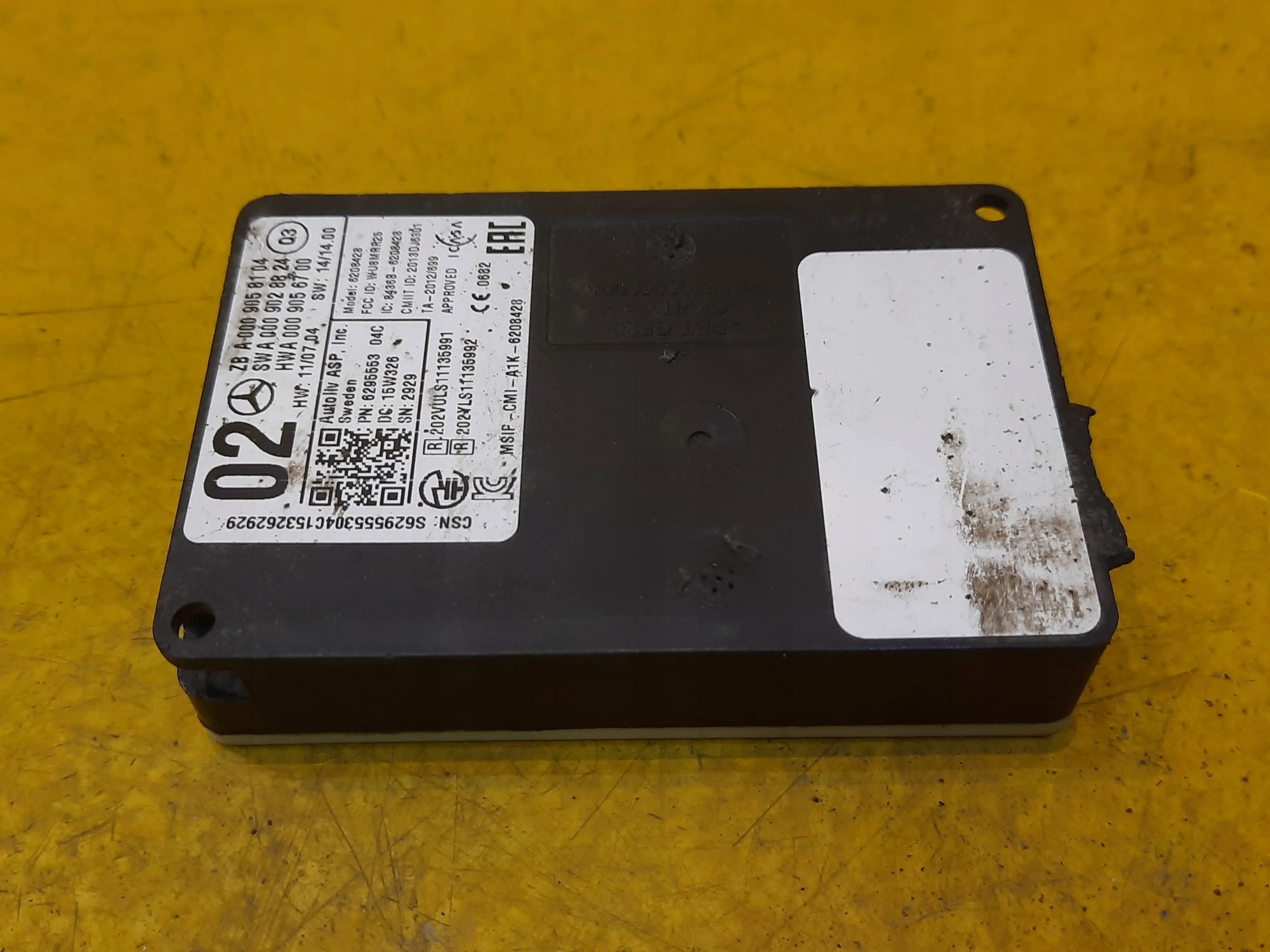 Mercedes-Benz S W222 RADAR DISTRONIC A0009058104