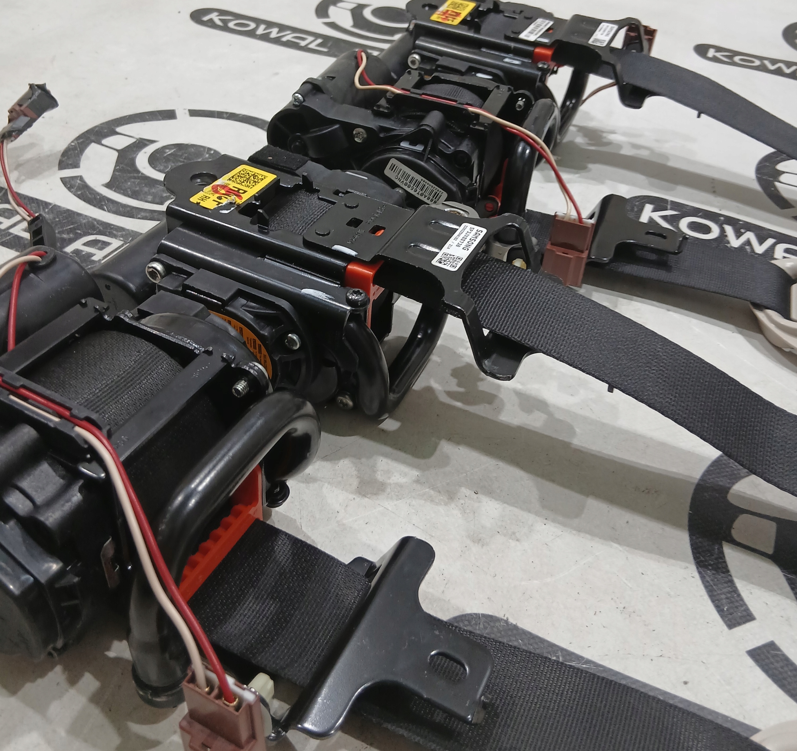 Hyundai Genesis ремень безопасности