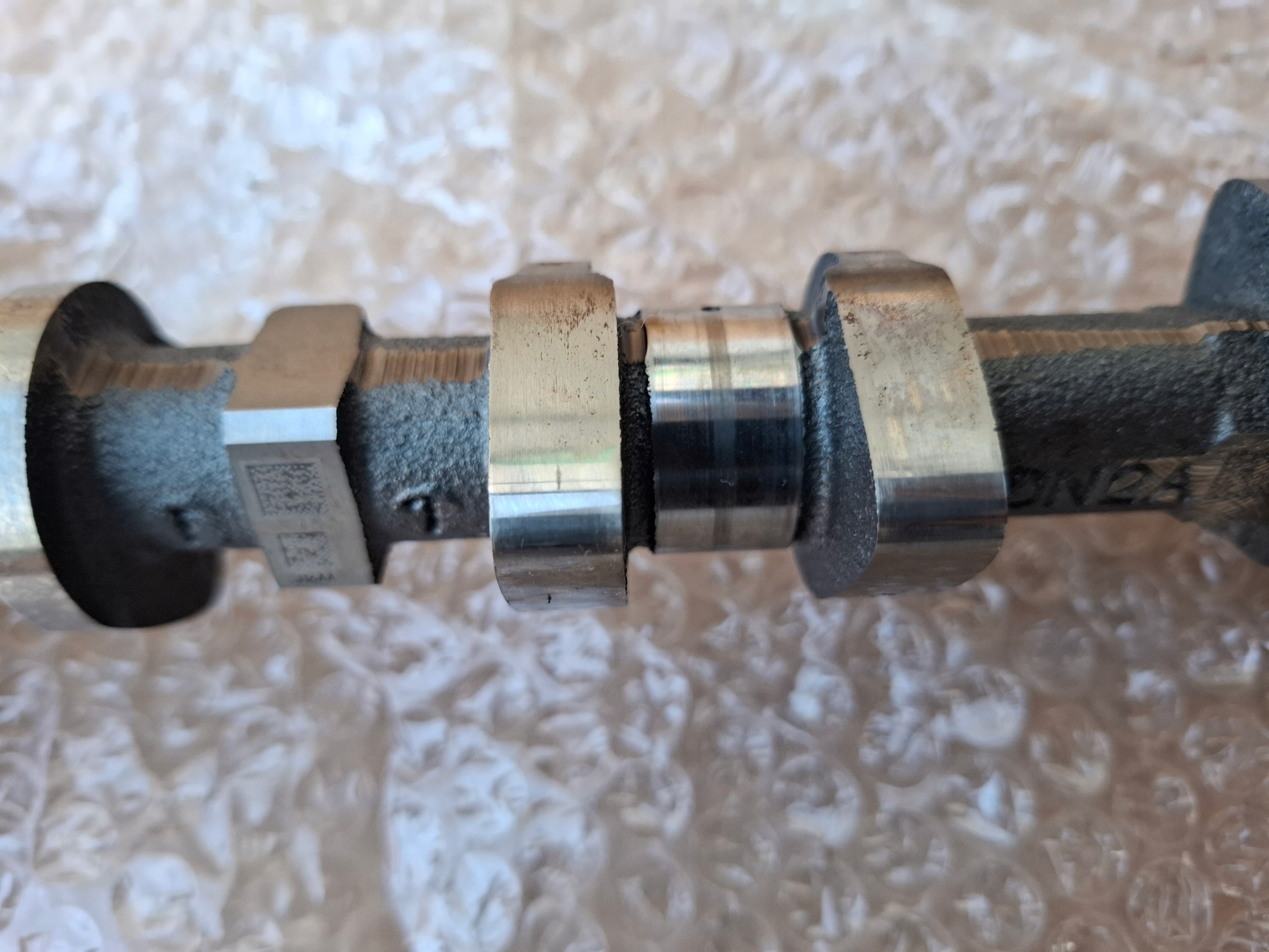 FORD FOCUS MK3 LIFT 1.0 Arbre à cames SSACY 6A266