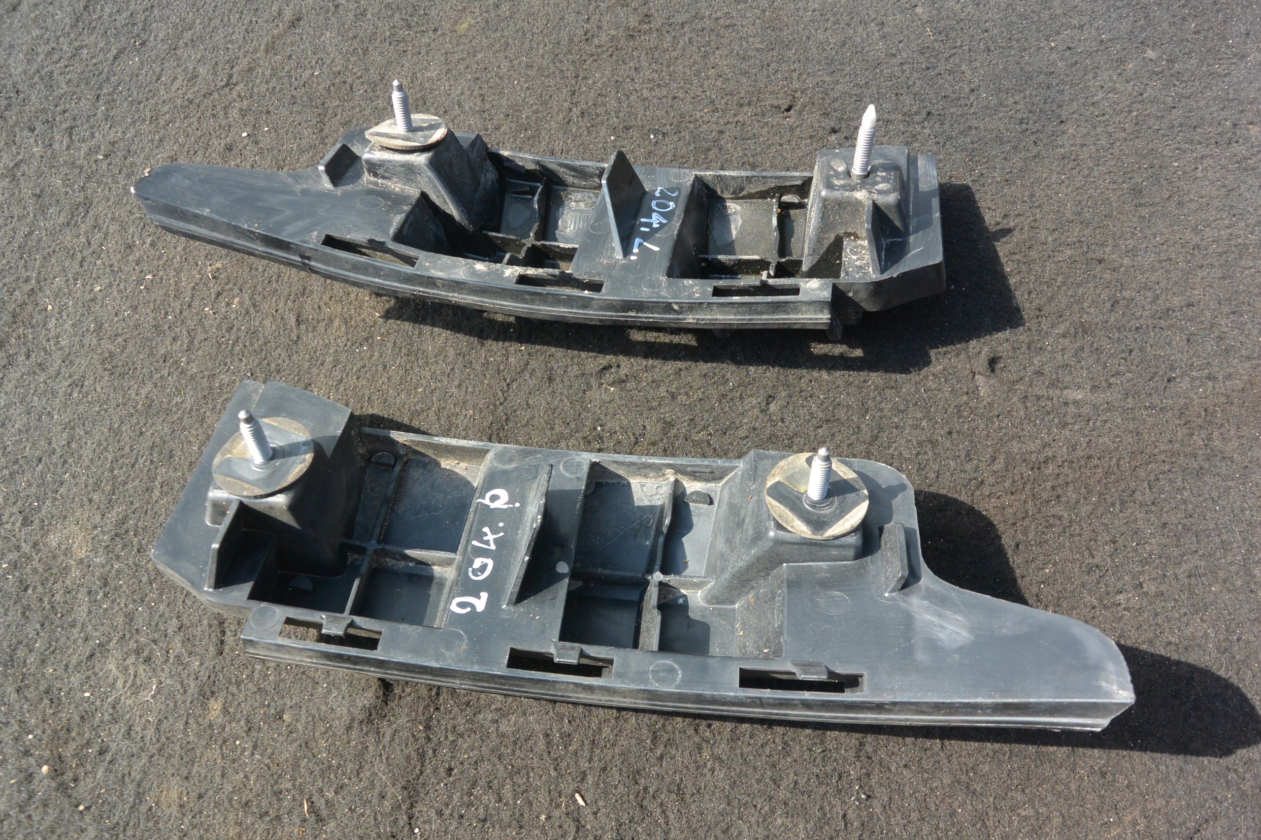 bumper bracket right left rear part MERCEDES W204 sedan