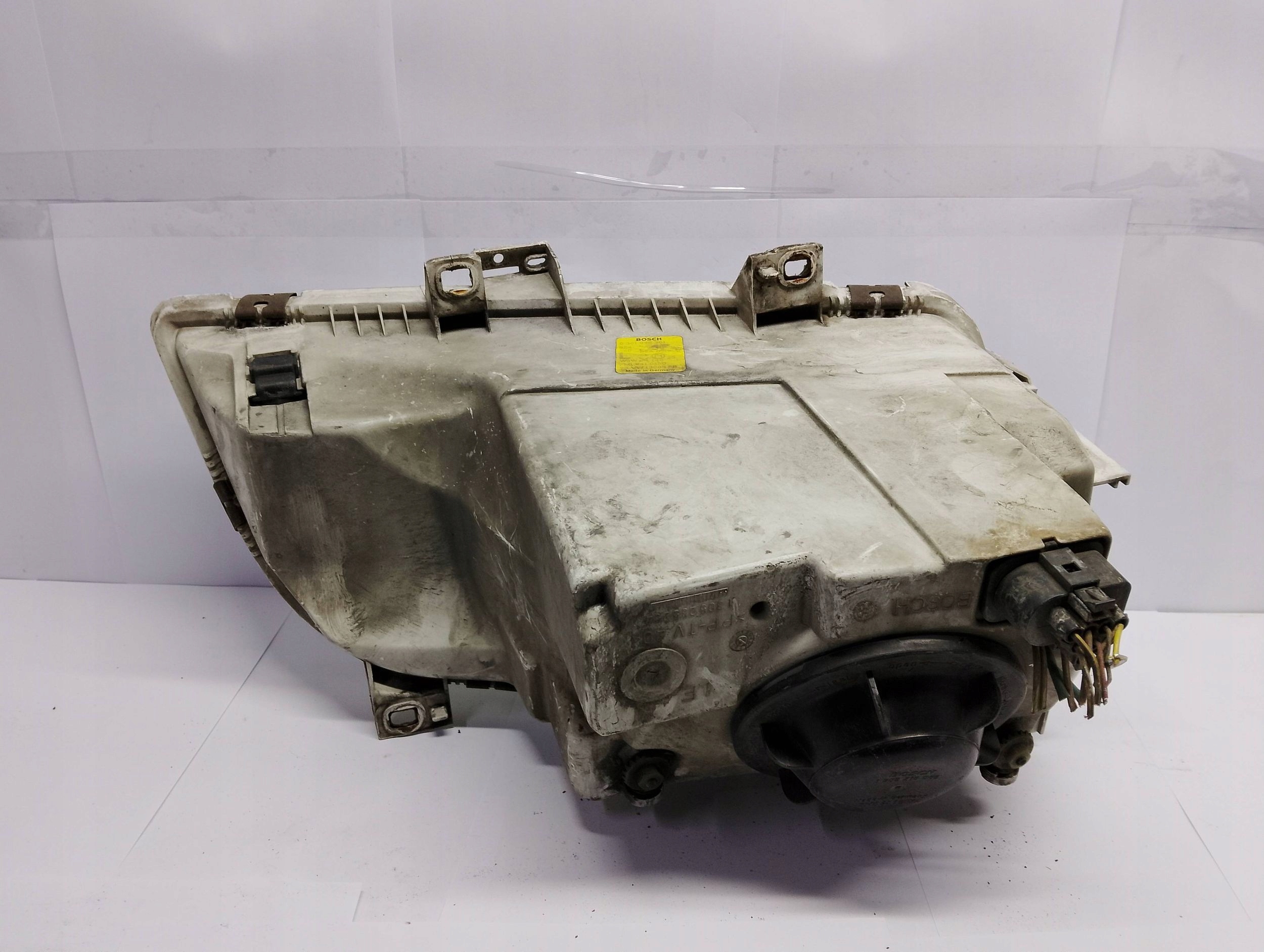 light reflektor left front Volkswagen Sharan 0301048301 7M1941015D