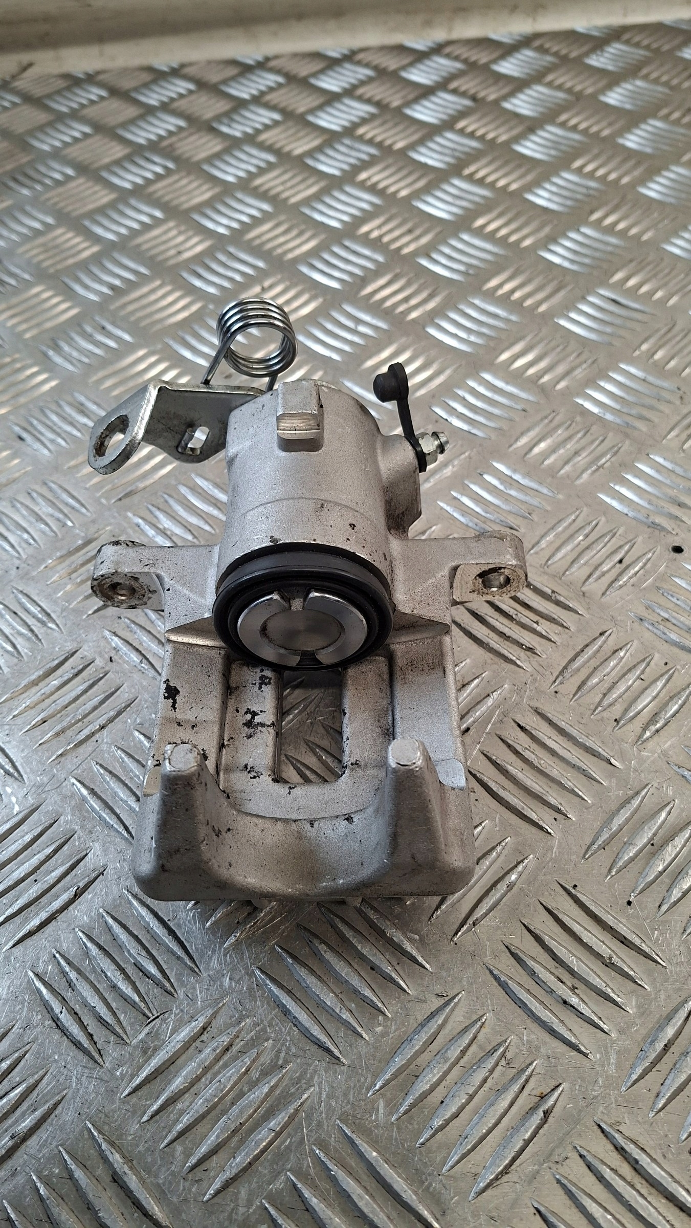 caliper brake left rear part AUDI A3 8L 1.9TDI