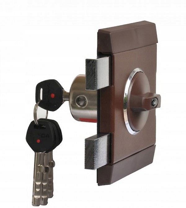 Zamek nawierzchn. antywłamaniowy Gerda Tytan Zx brązowy Atest kl.C 4 klucze