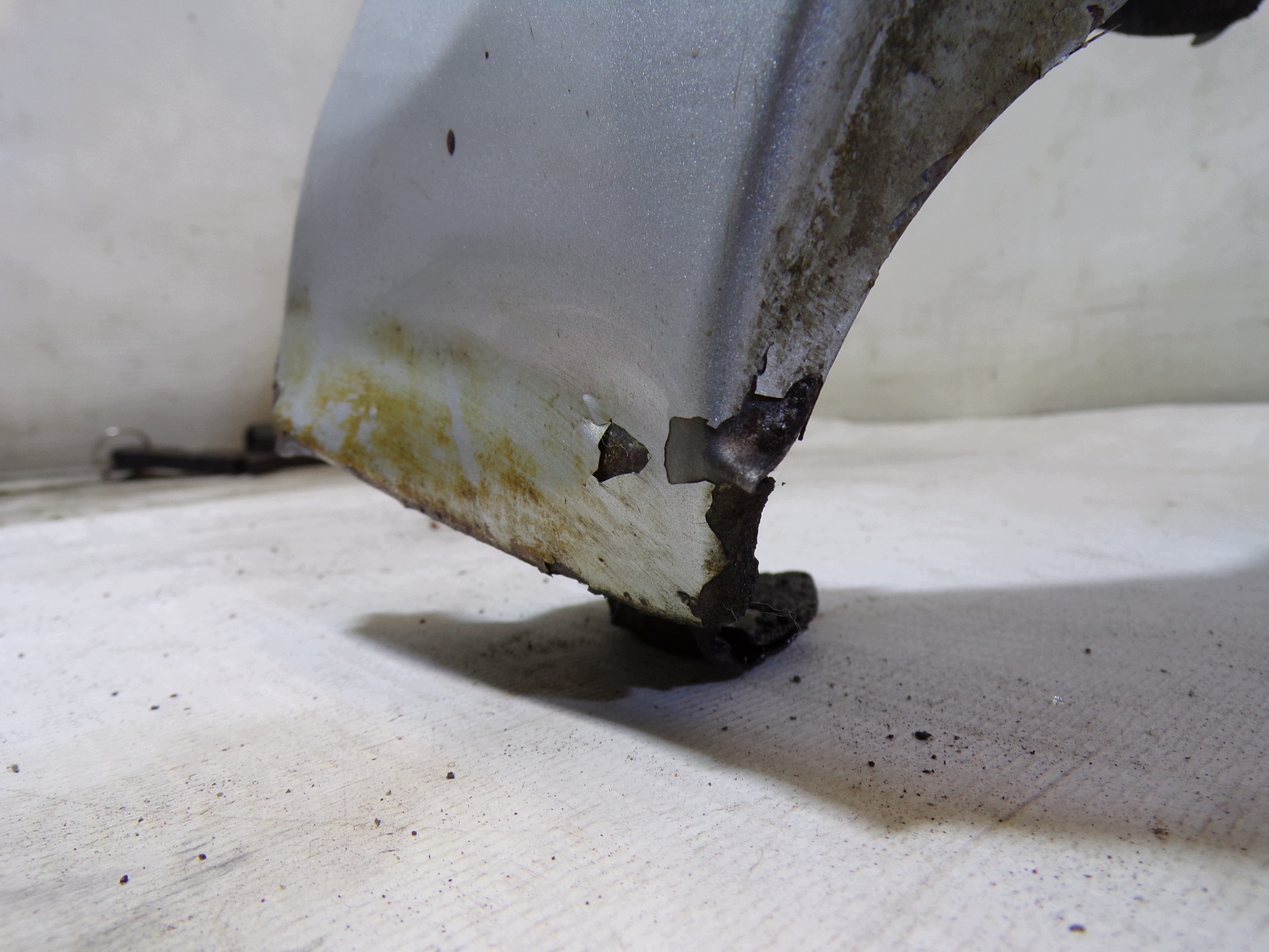 fender right front VOLKSWAGEN GOLF 5 V