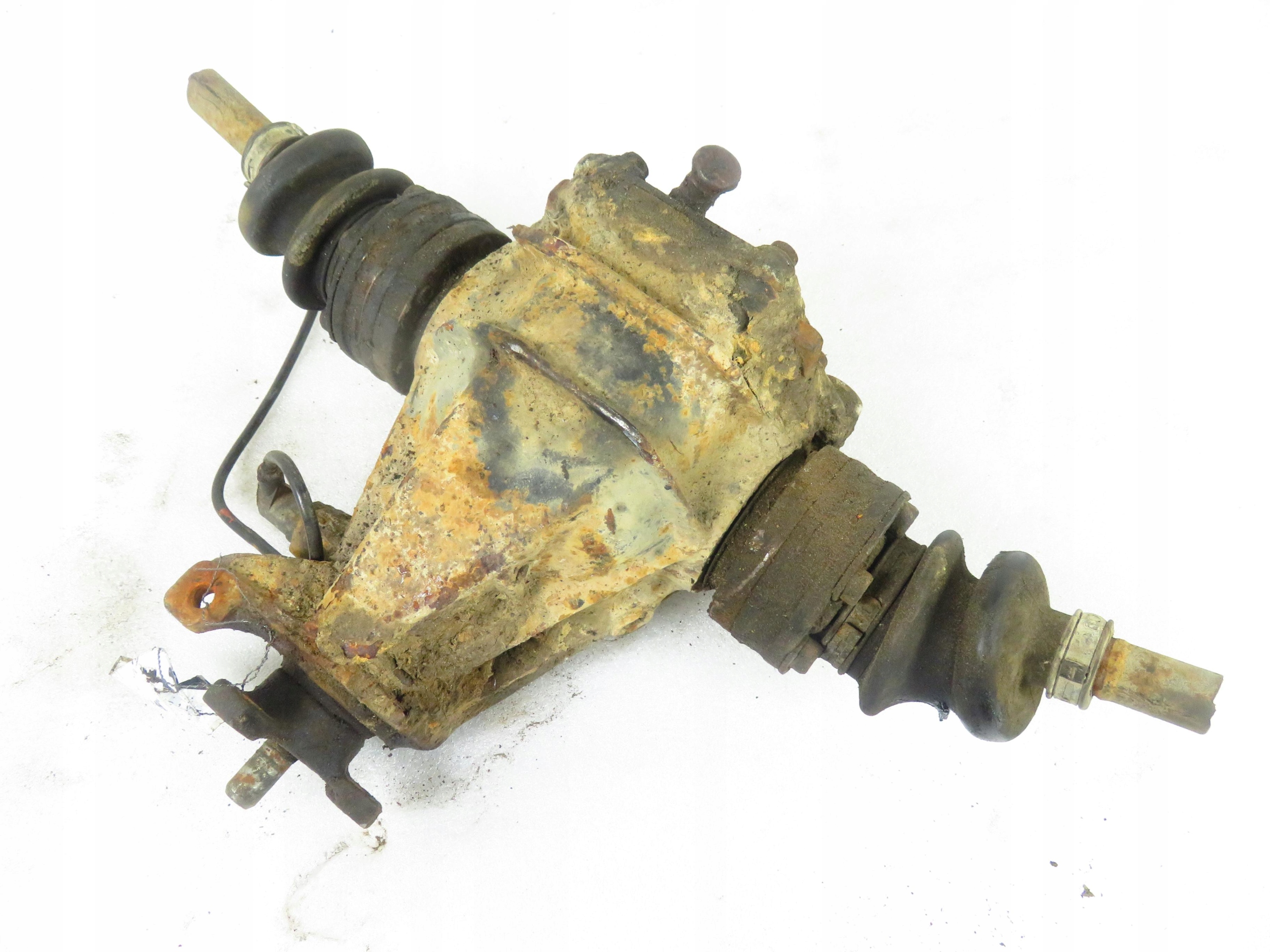 0810099 - Дифференциал MERCEDES W202 C 180 R2013511608 3.45