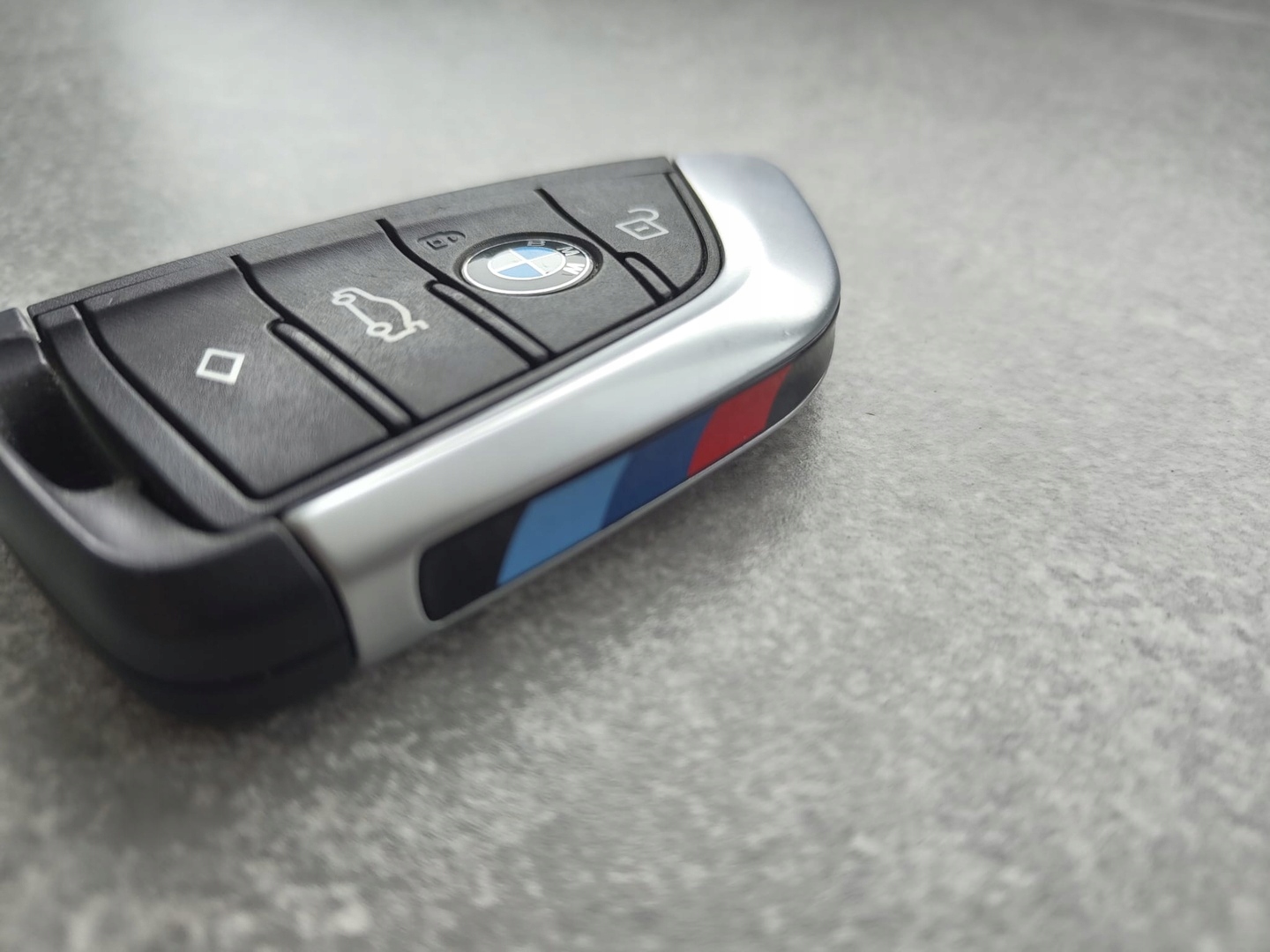 key BMW X3 2019 8717515 PILOT