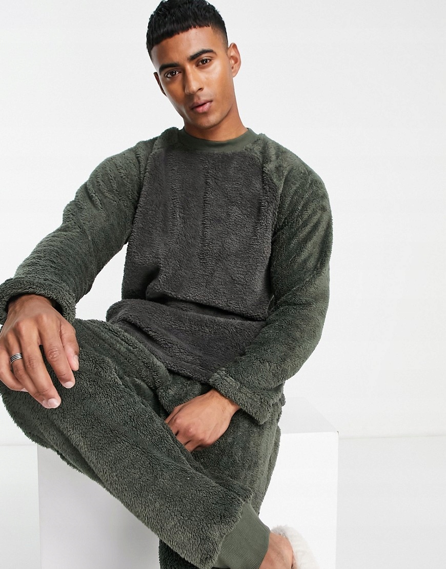 Threadbare Cube Pluszowy dres domowy z w kolorze szarym L Marka Threadbare