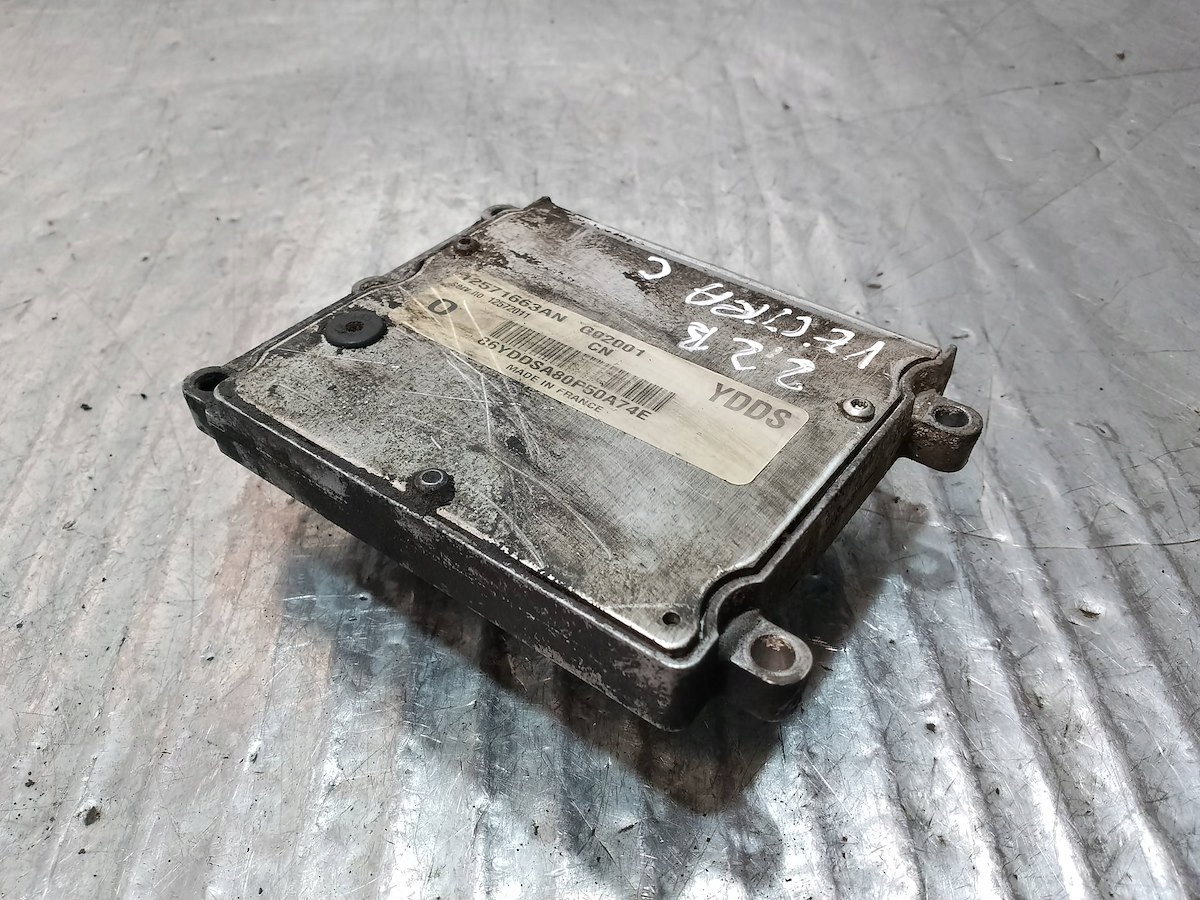 KOMPUTER, STEROWNIK OPEL VECTRA C 12571663AN 12572011 2.2 B