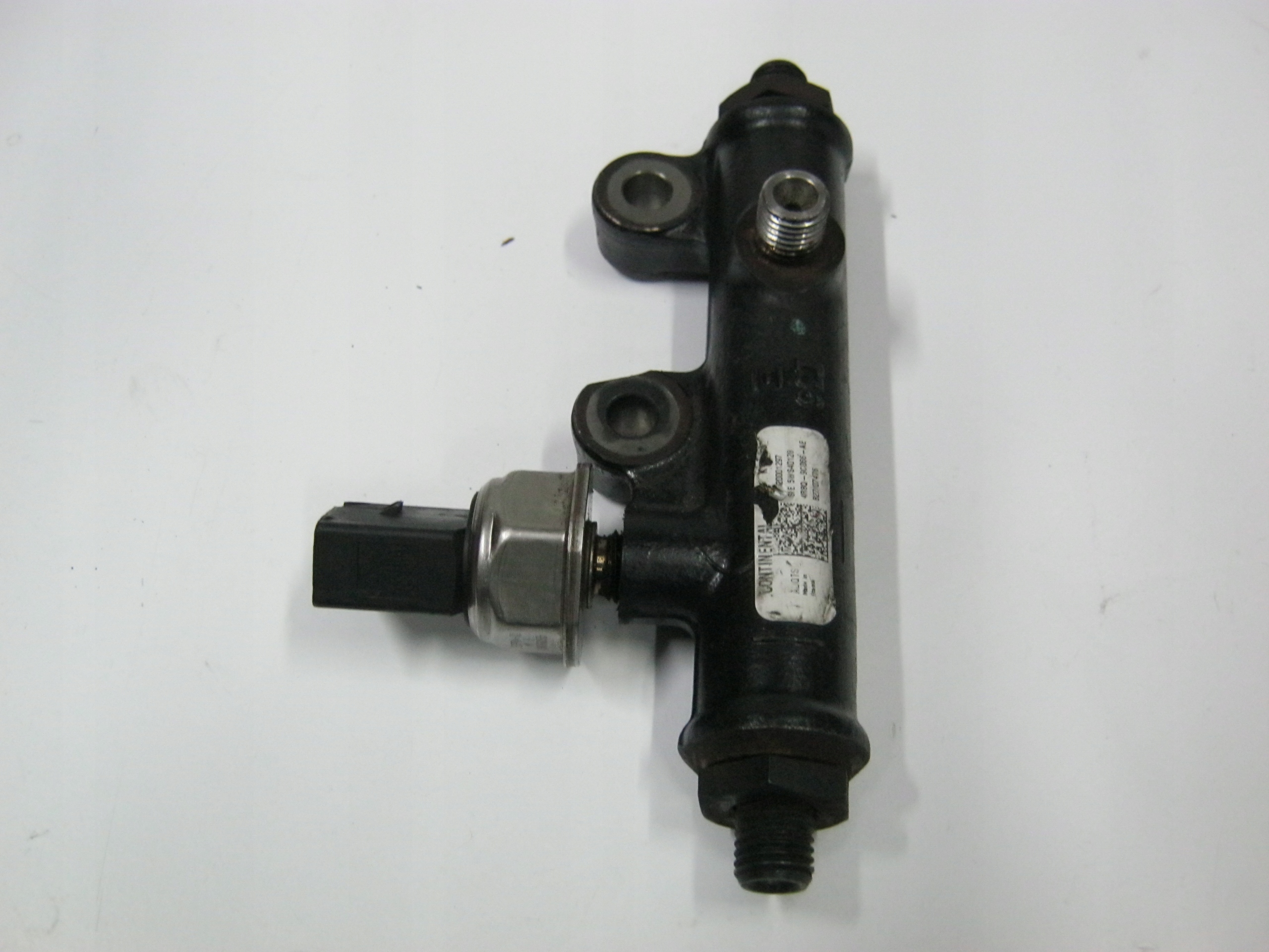 Rampe injection JAGUAR XF LAND ROVER 2.7 HDI