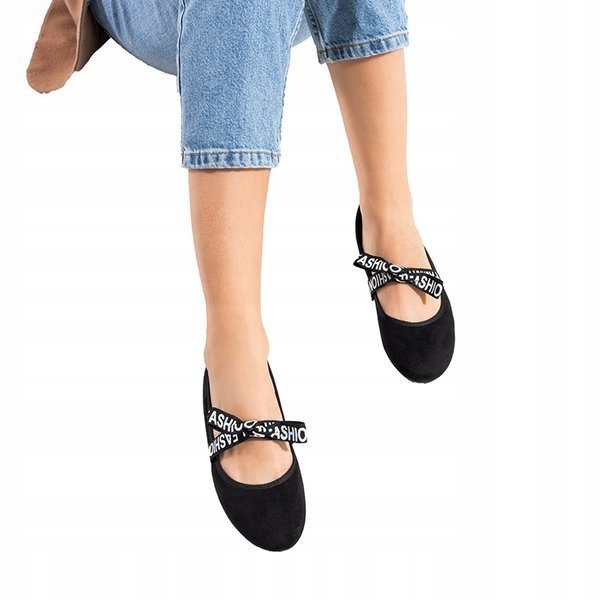 

Cybele Czarne Damskie Eko-zamszowe Baleriny 38