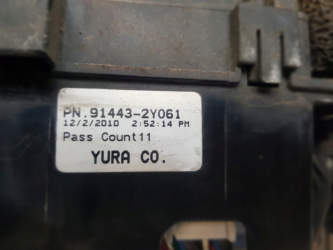 dose der sicherungen HYUNDAI IX35 91443-2Y061