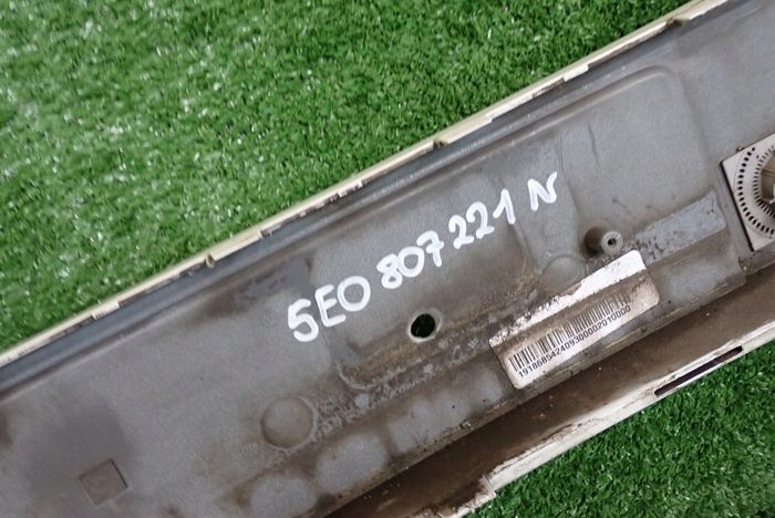 SKODA OCTAVIA III LIFT 17- Frontstoßstange vorne