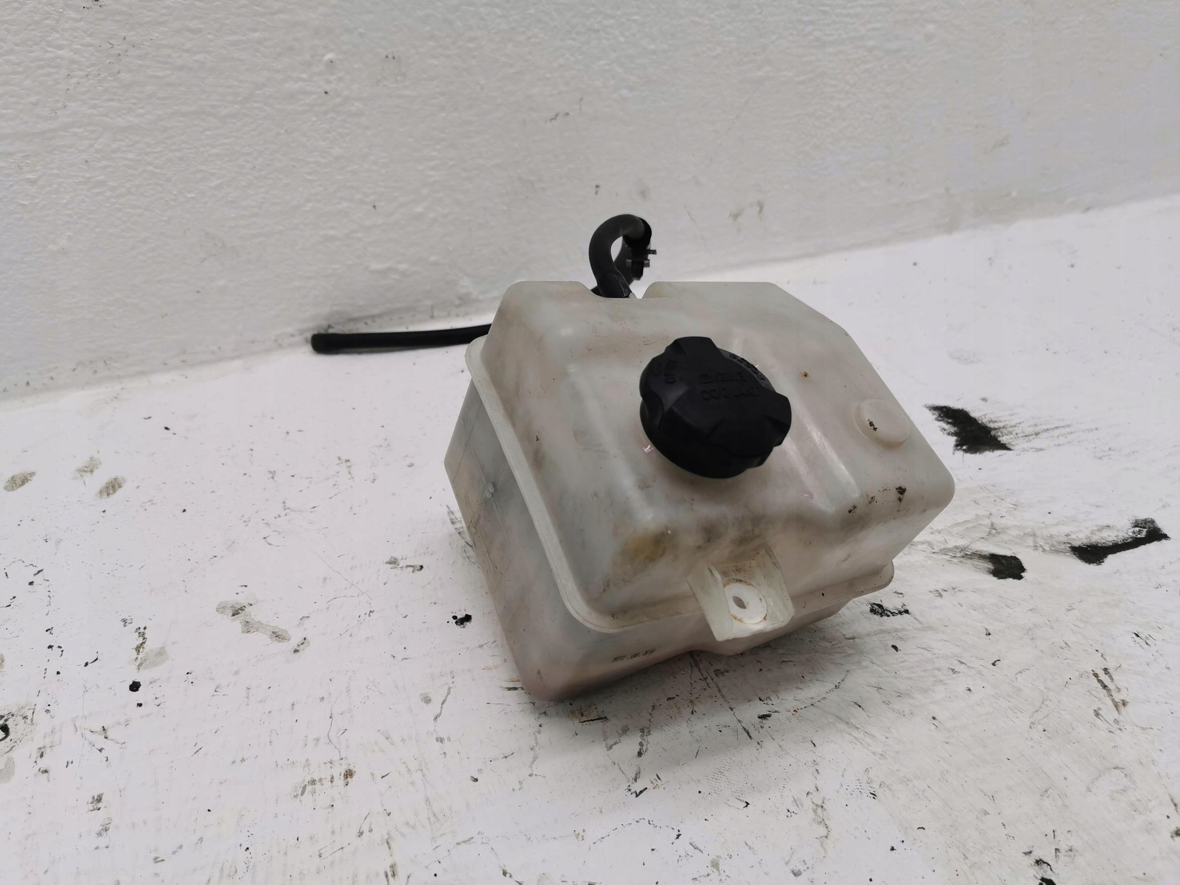 Scheibenwaschbehälter HYUNDAI I40 1.7 25430-3Z100