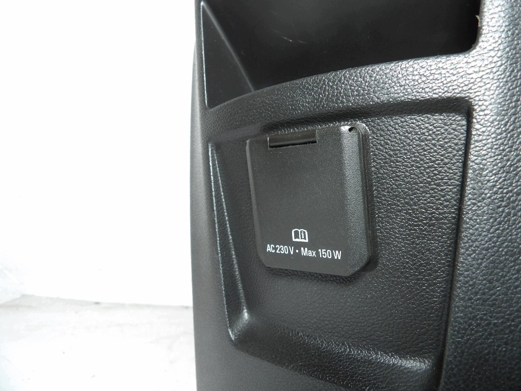 OPEL INSIGNIA A LIFT KOMBI tunnel moyenne
